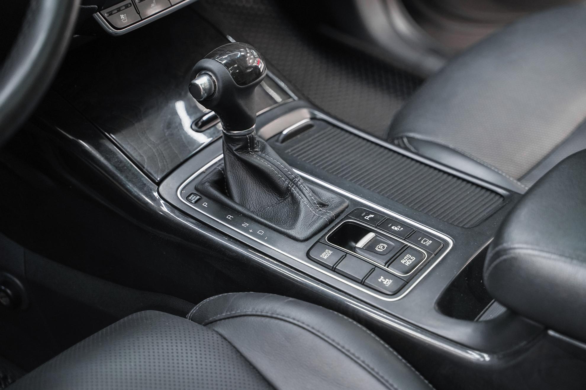 Kia Sorento 2016, серый, ДЦ Орехово