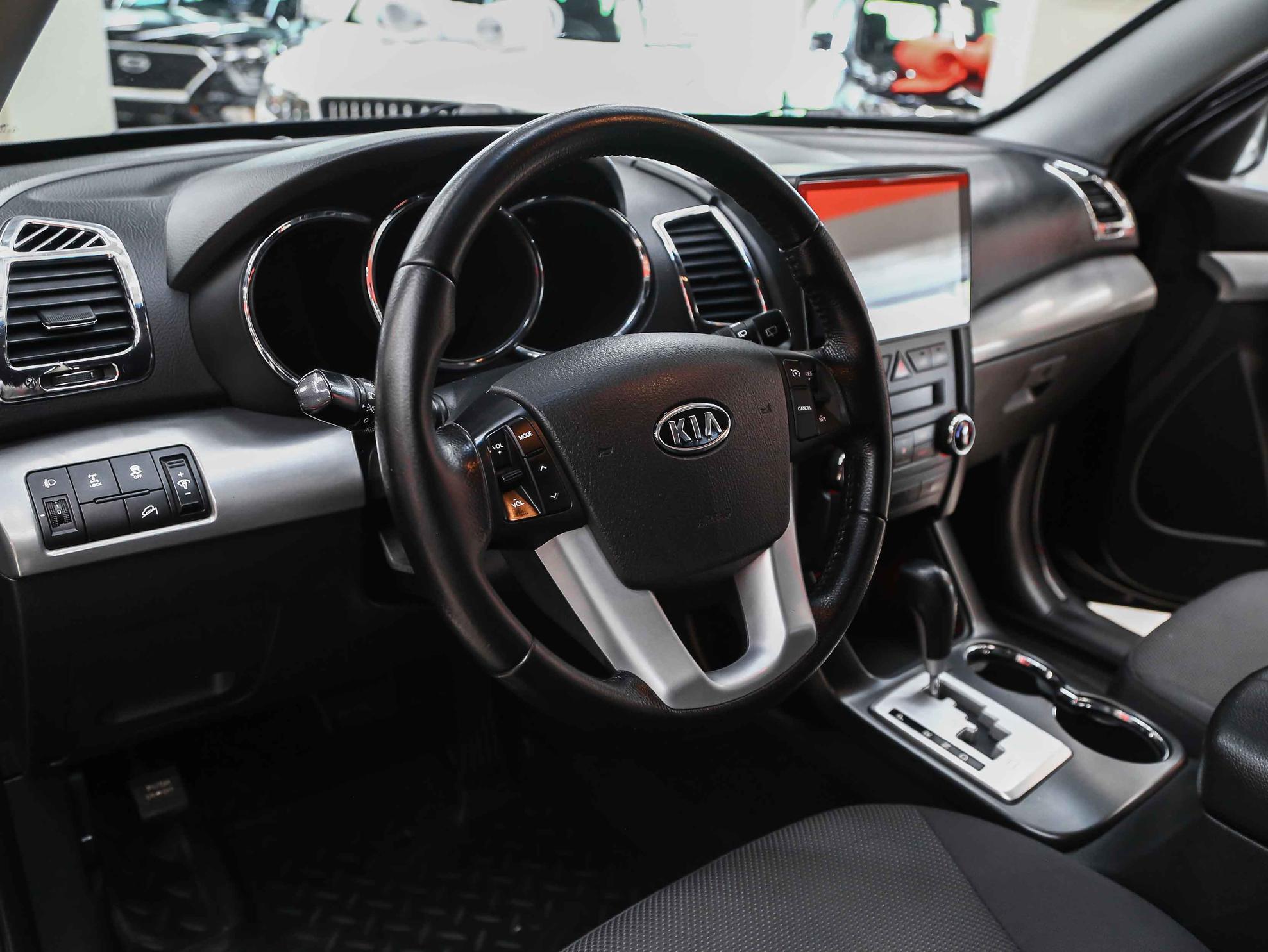 Kia Sorento 2010, черный, ДЦ Орехово