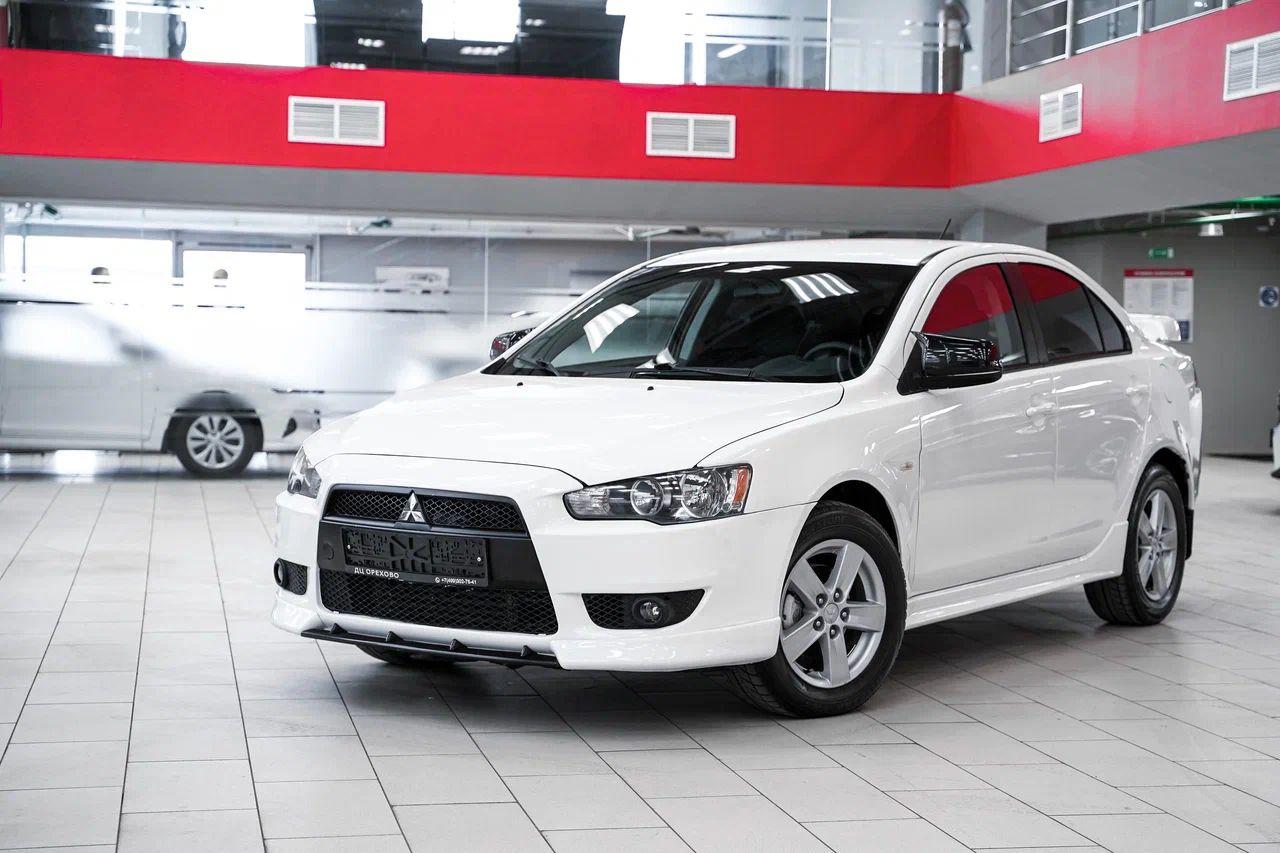 Mitsubishi Lancer 2008, белый, ДЦ Орехово
