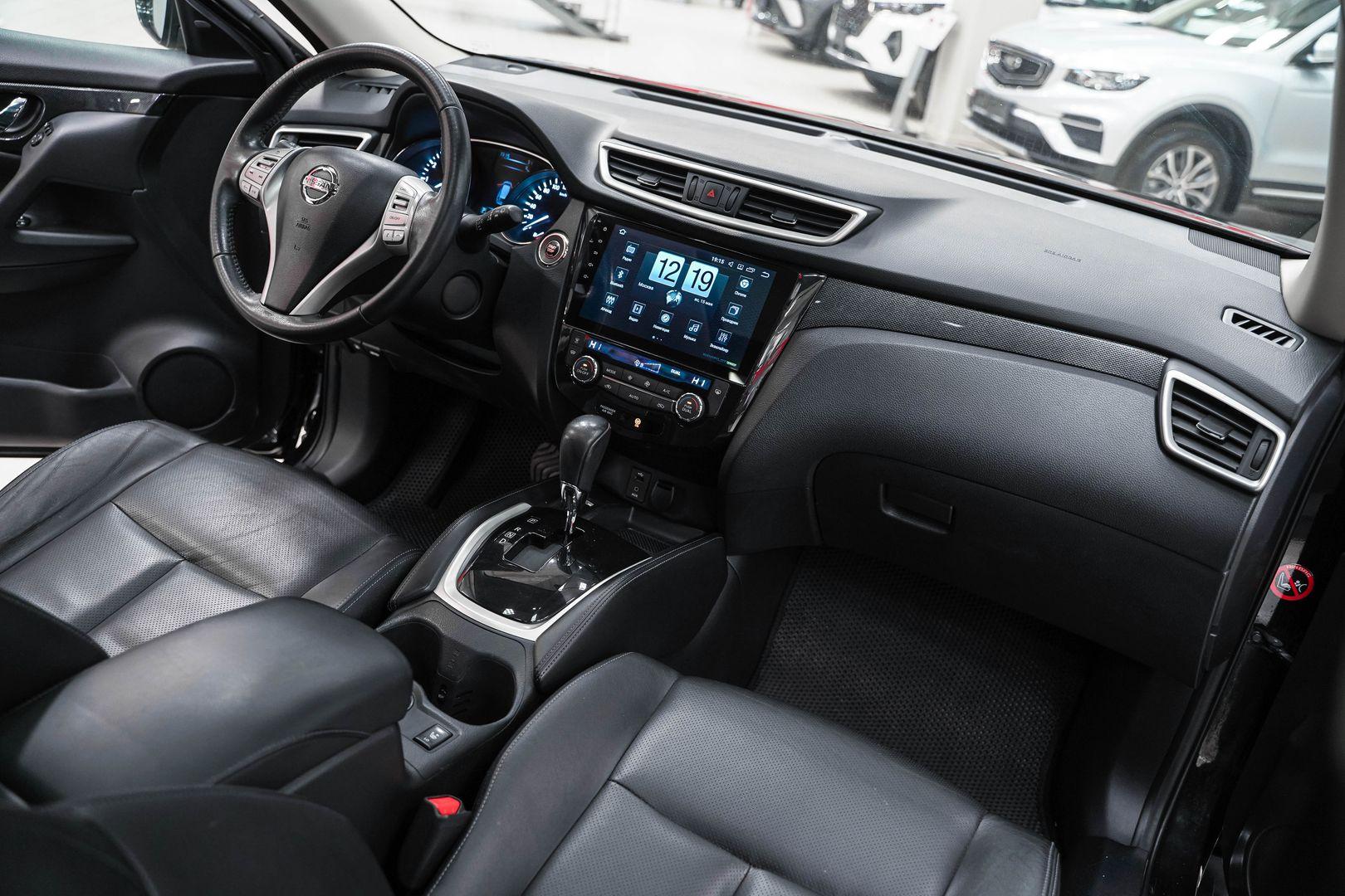 Nissan X-Trail 2015, черный, ДЦ Орехово