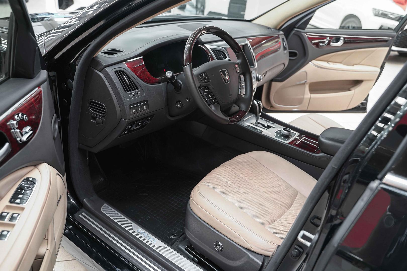 Hyundai Equus 2012, черный, ДЦ Орехово