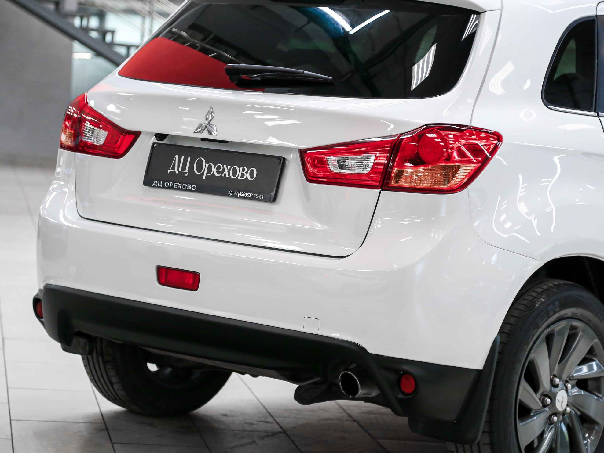 Mitsubishi ASX 2014, белый, ДЦ Орехово