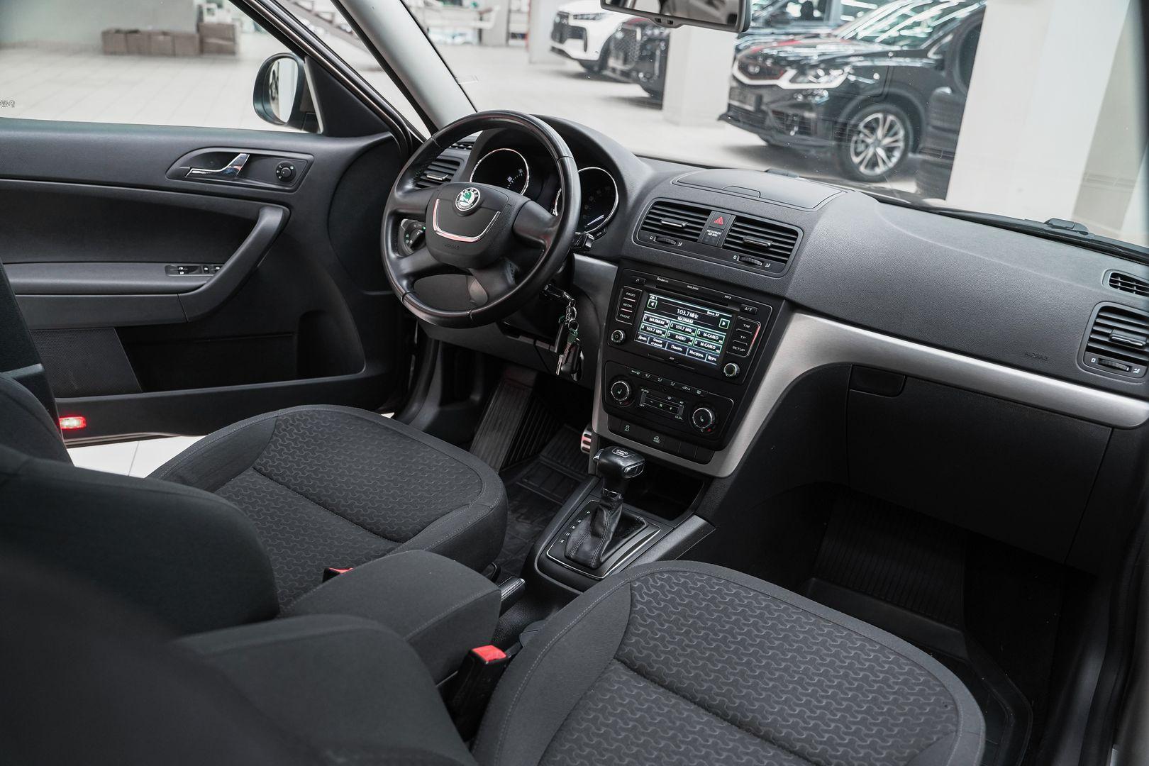 Skoda Yeti 2012, коричневый, ДЦ Орехово