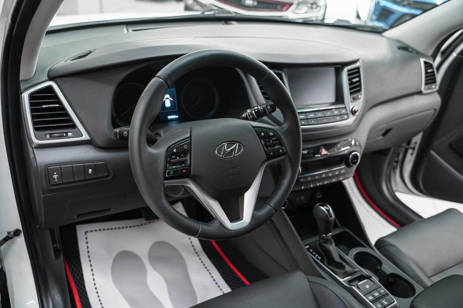 Hyundai Tucson 2016, белый, ДЦ Орехово