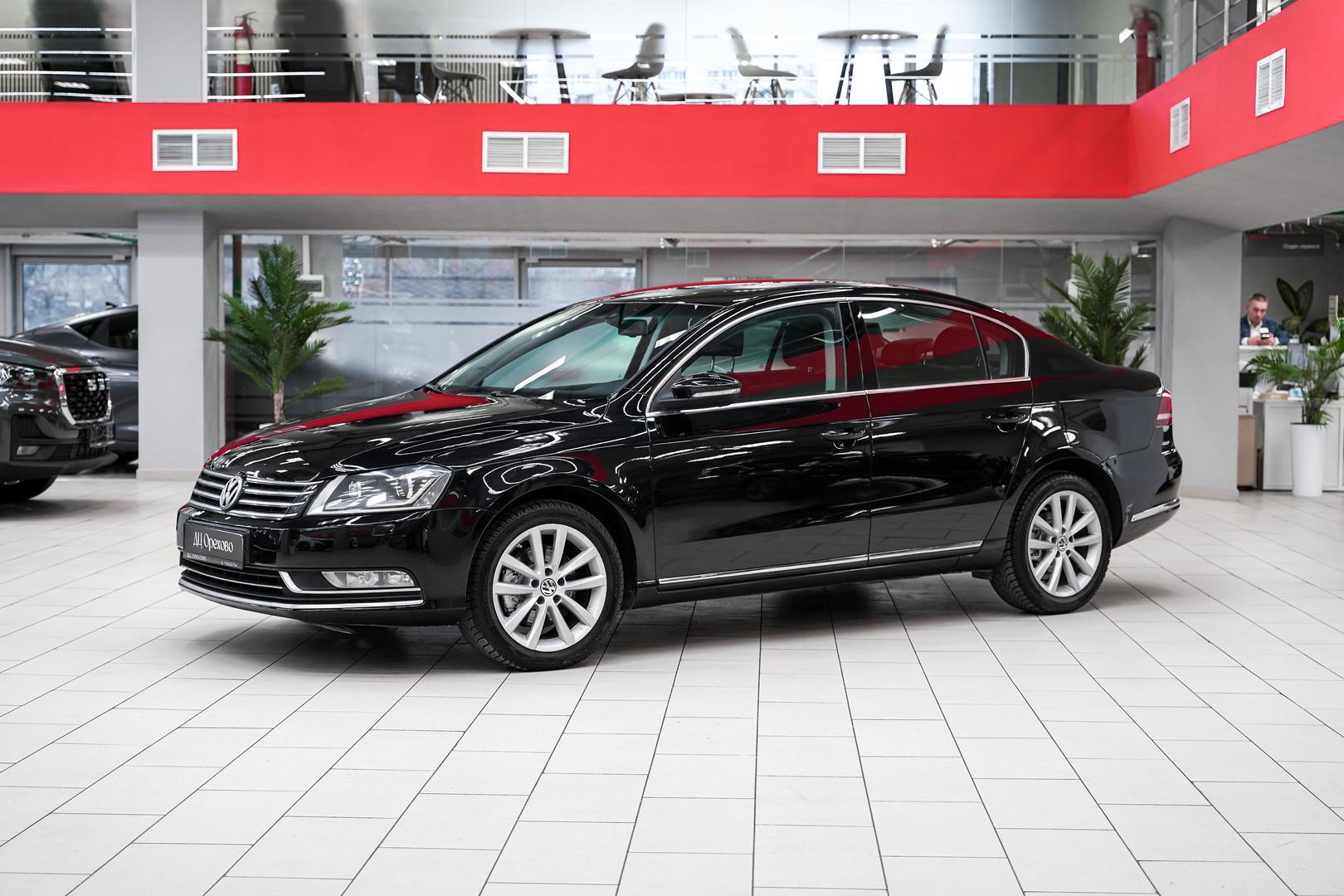 Volkswagen Passat 2011, черный, ДЦ Орехово
