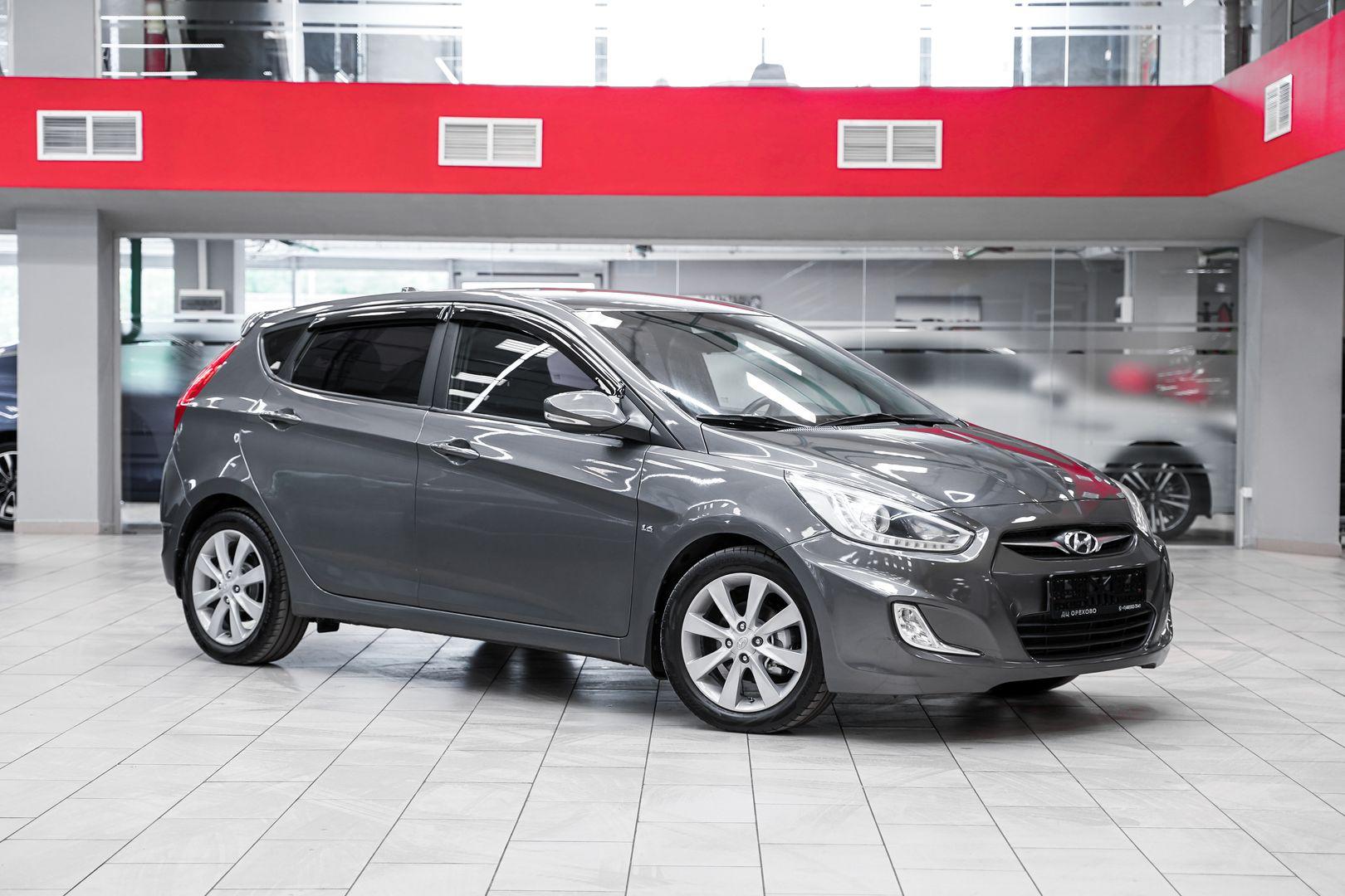 Hyundai Solaris 2011, серый, ДЦ Орехово