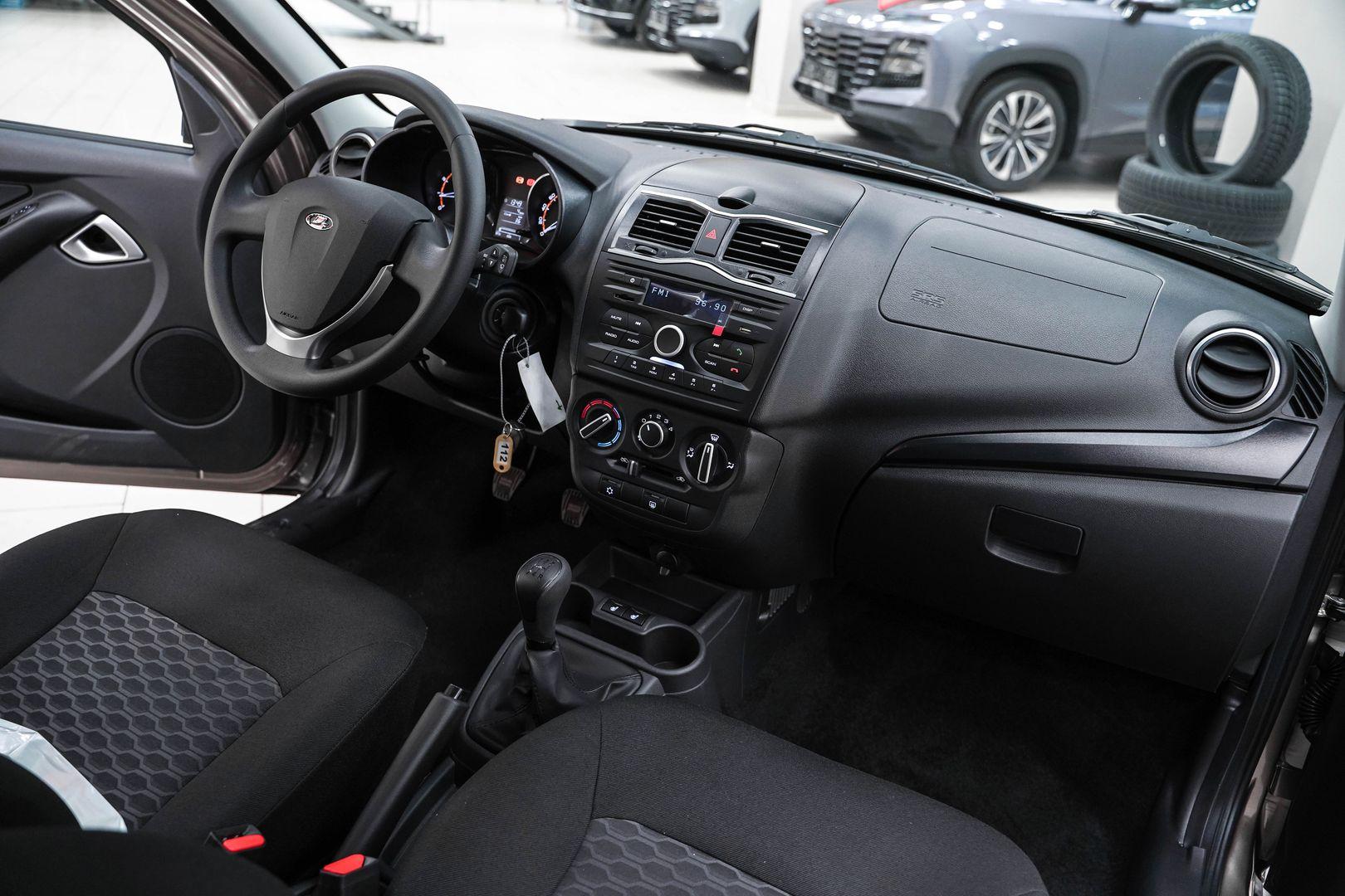 LADA (ВАЗ) Granta 2024, серый, ДЦ Орехово
