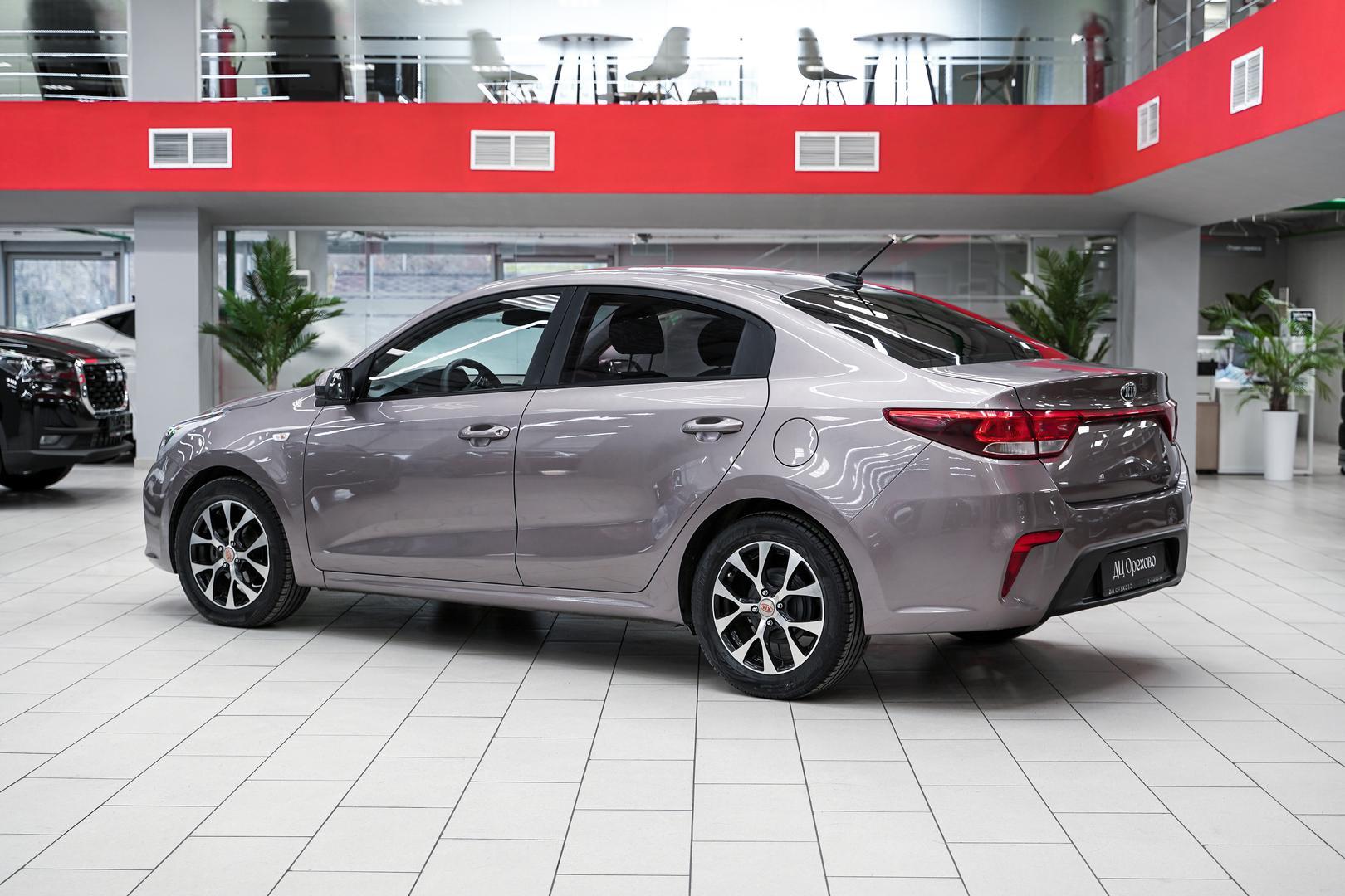 Kia Rio 2019, серый, ДЦ Орехово