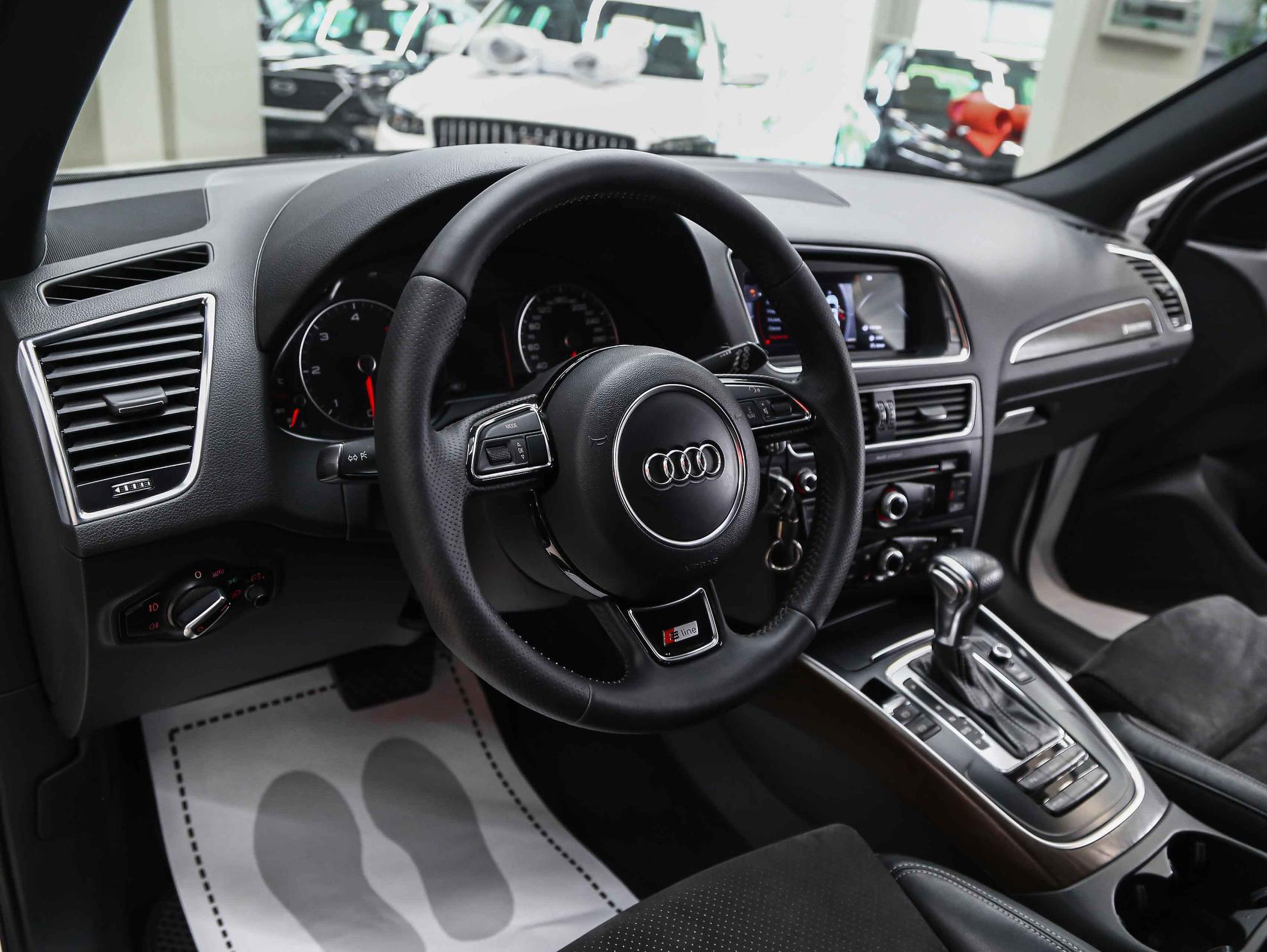 Audi Q5 2014, белый, ДЦ Орехово