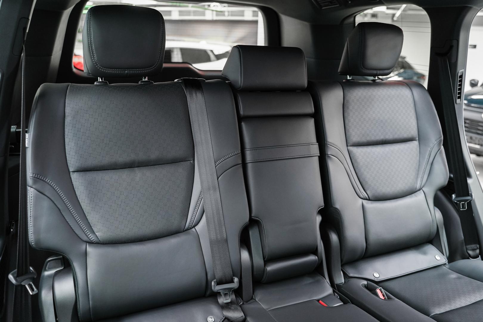 Toyota Land Cruiser 2024, черный, ДЦ Орехово