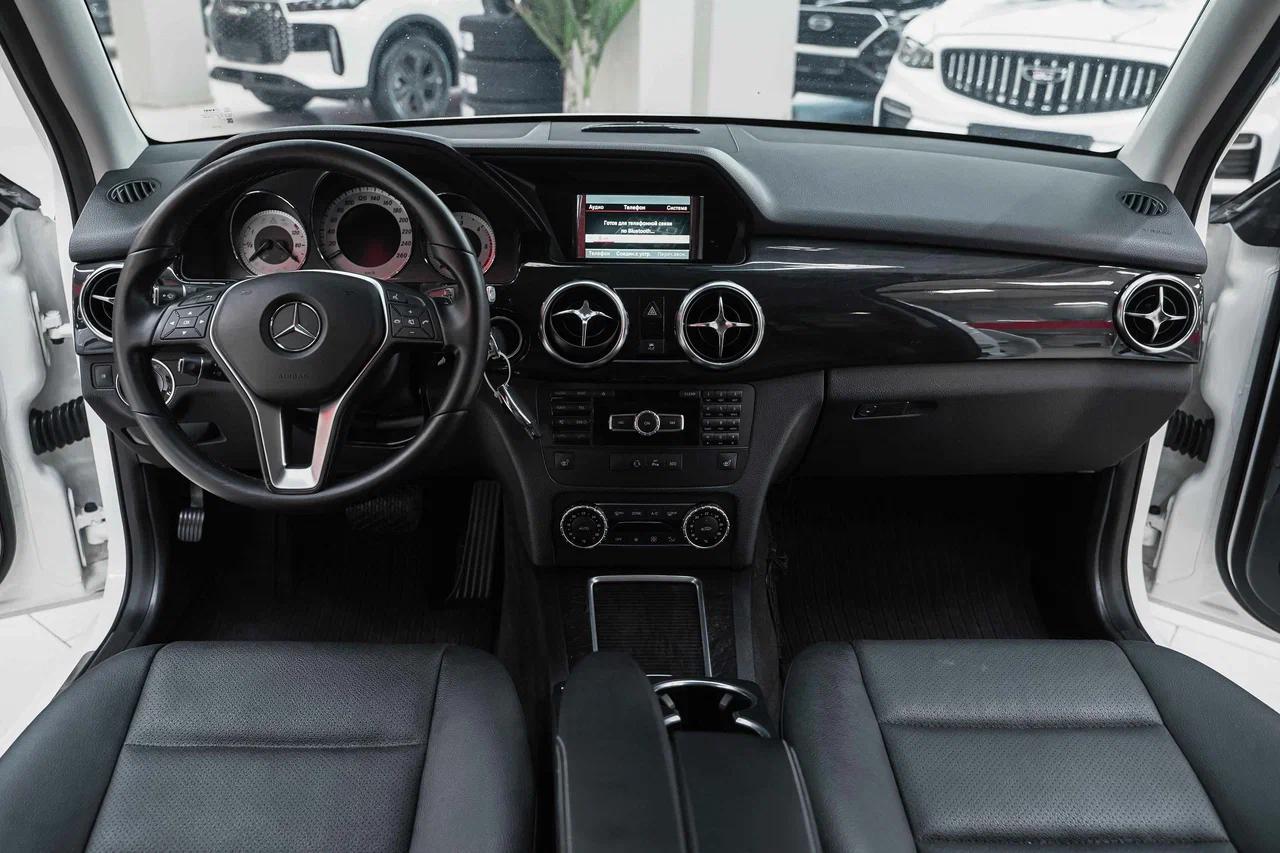 Mercedes-Benz GLK-Класс 2013, белый, ДЦ Орехово
