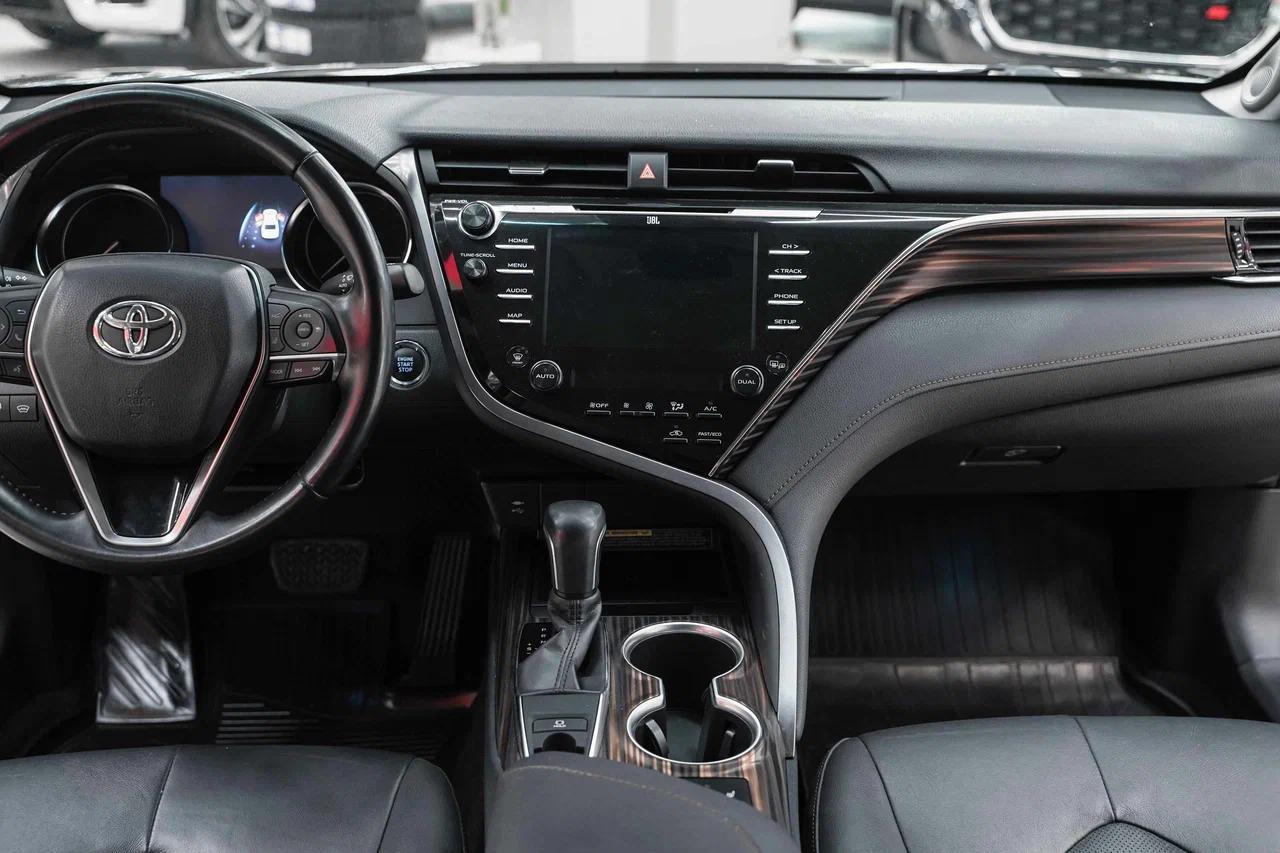 Toyota Camry 2018, черный, ДЦ Орехово