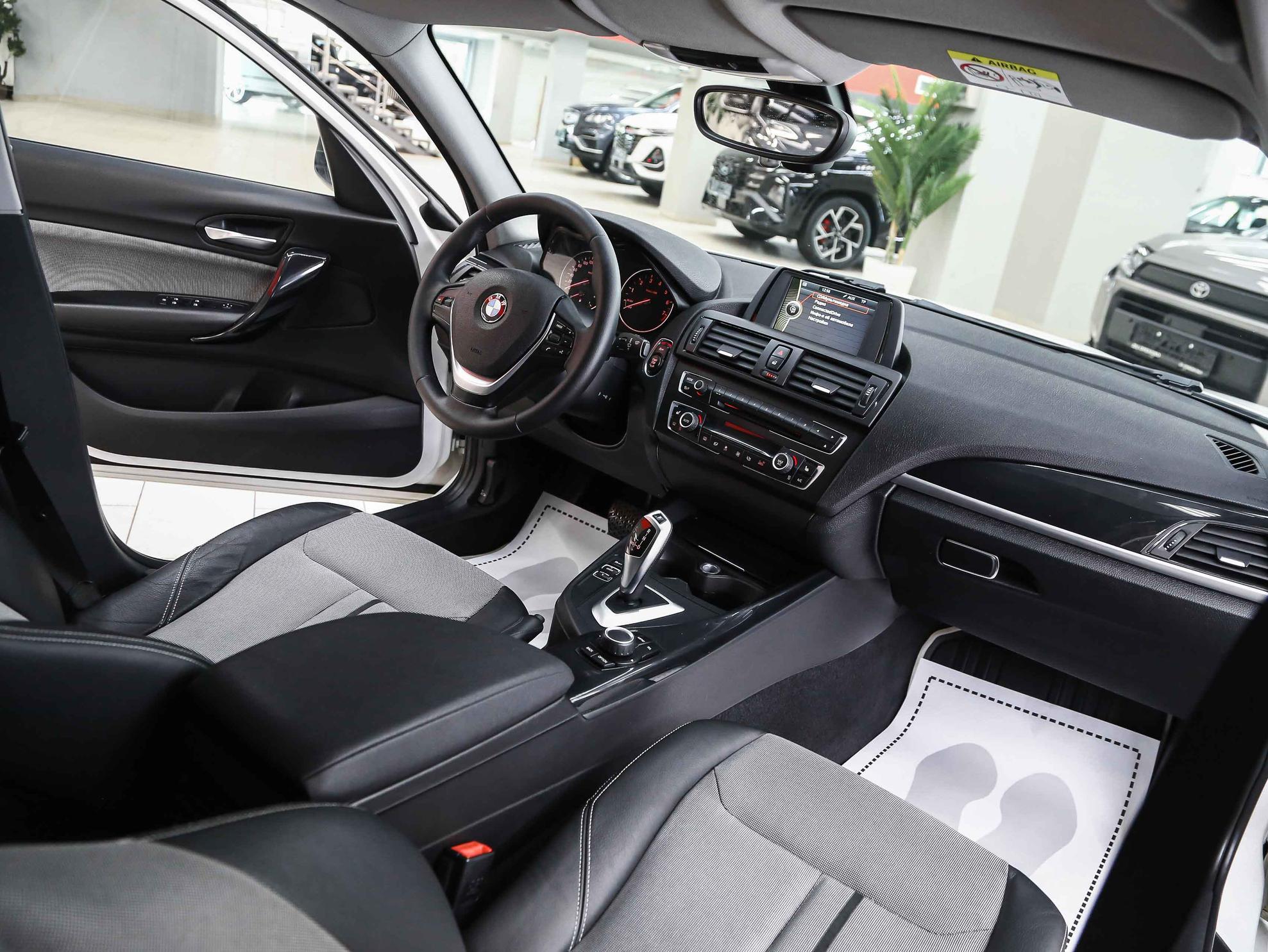 BMW 1 серии 2013, белый, ДЦ Орехово