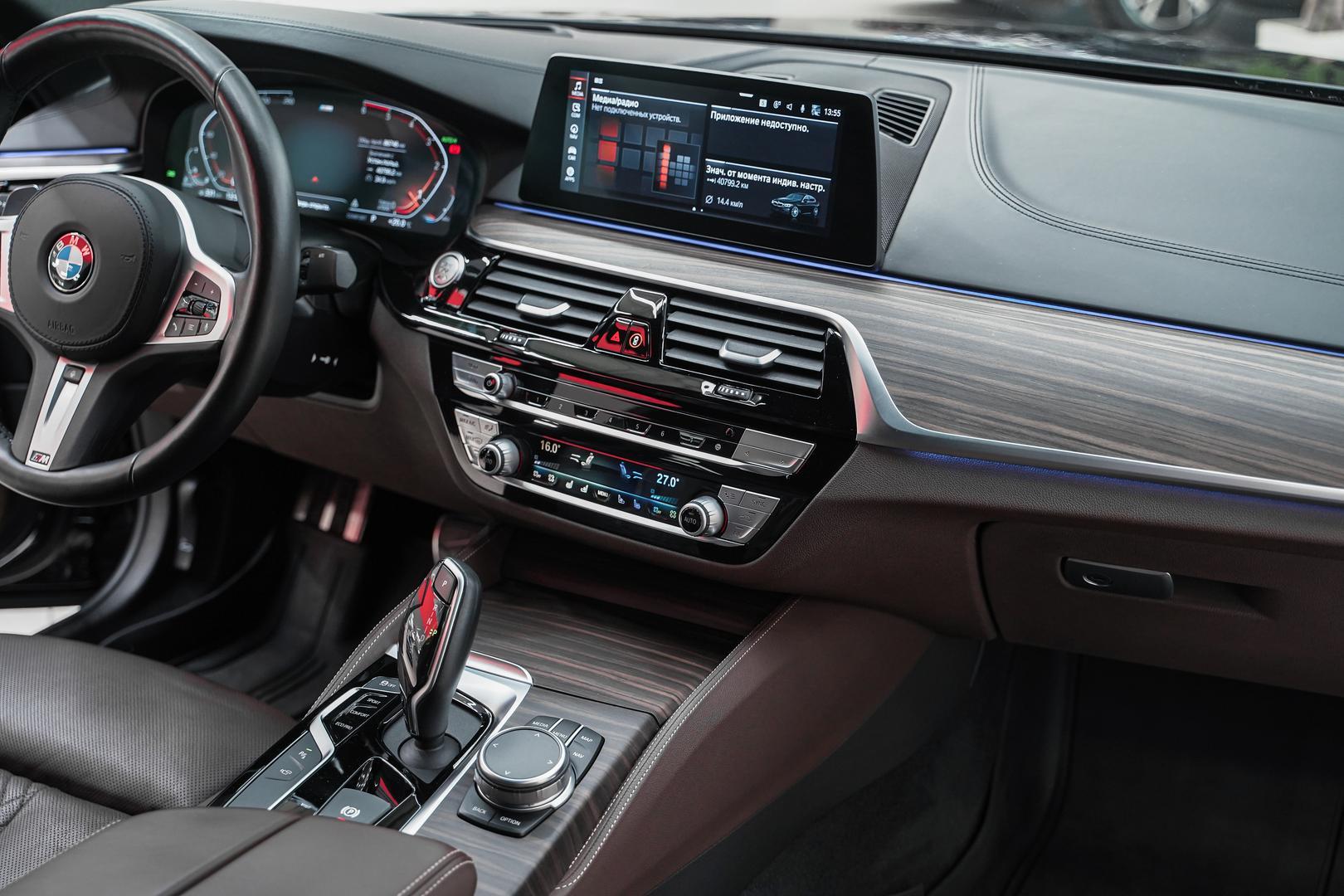 BMW 5 серии 2020, черный, ДЦ Орехово