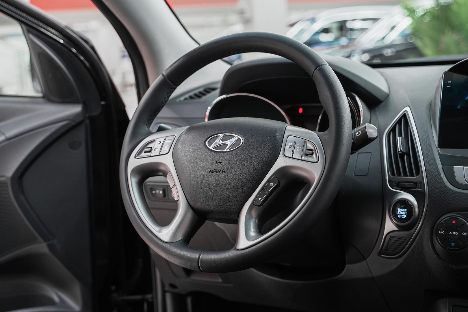 Hyundai ix35 2013, черный, ДЦ Орехово