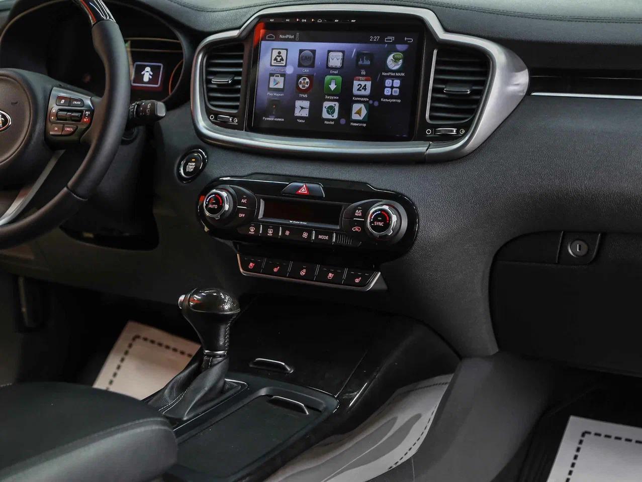Kia Sorento 2015, серый, ДЦ Орехово