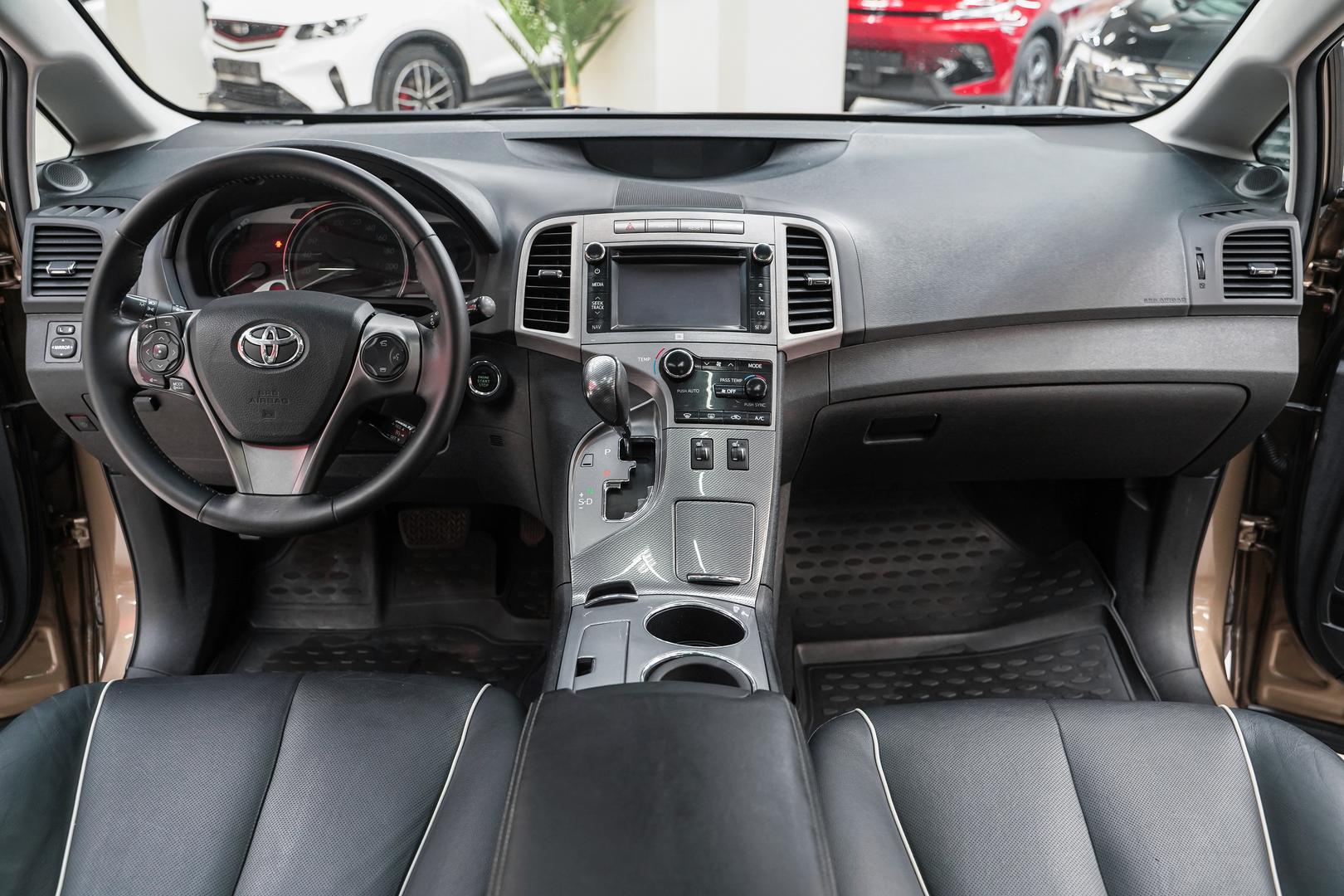 Toyota Venza 2014, коричневый, ДЦ Орехово