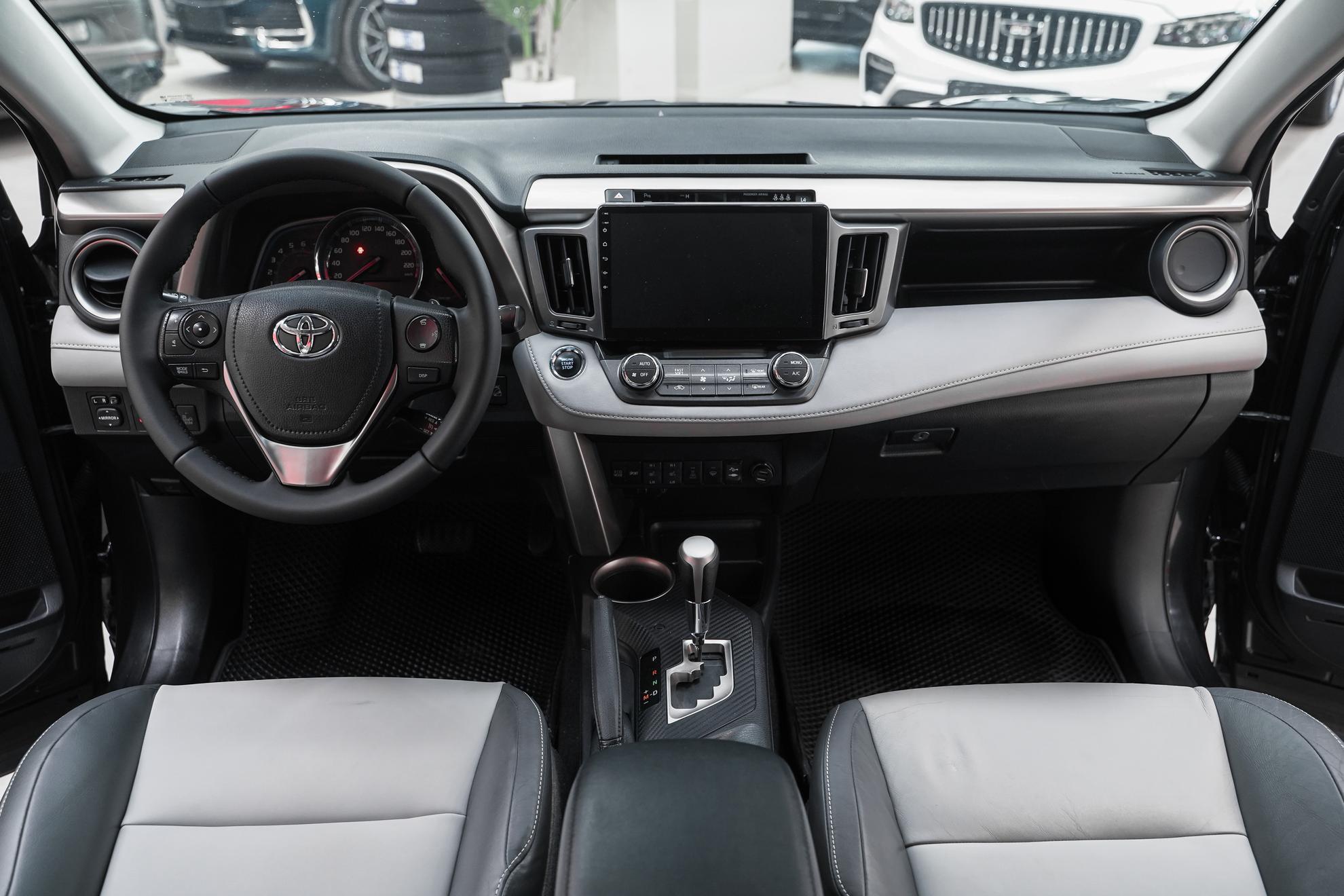 Toyota RAV4 2013, черный, ДЦ Орехово