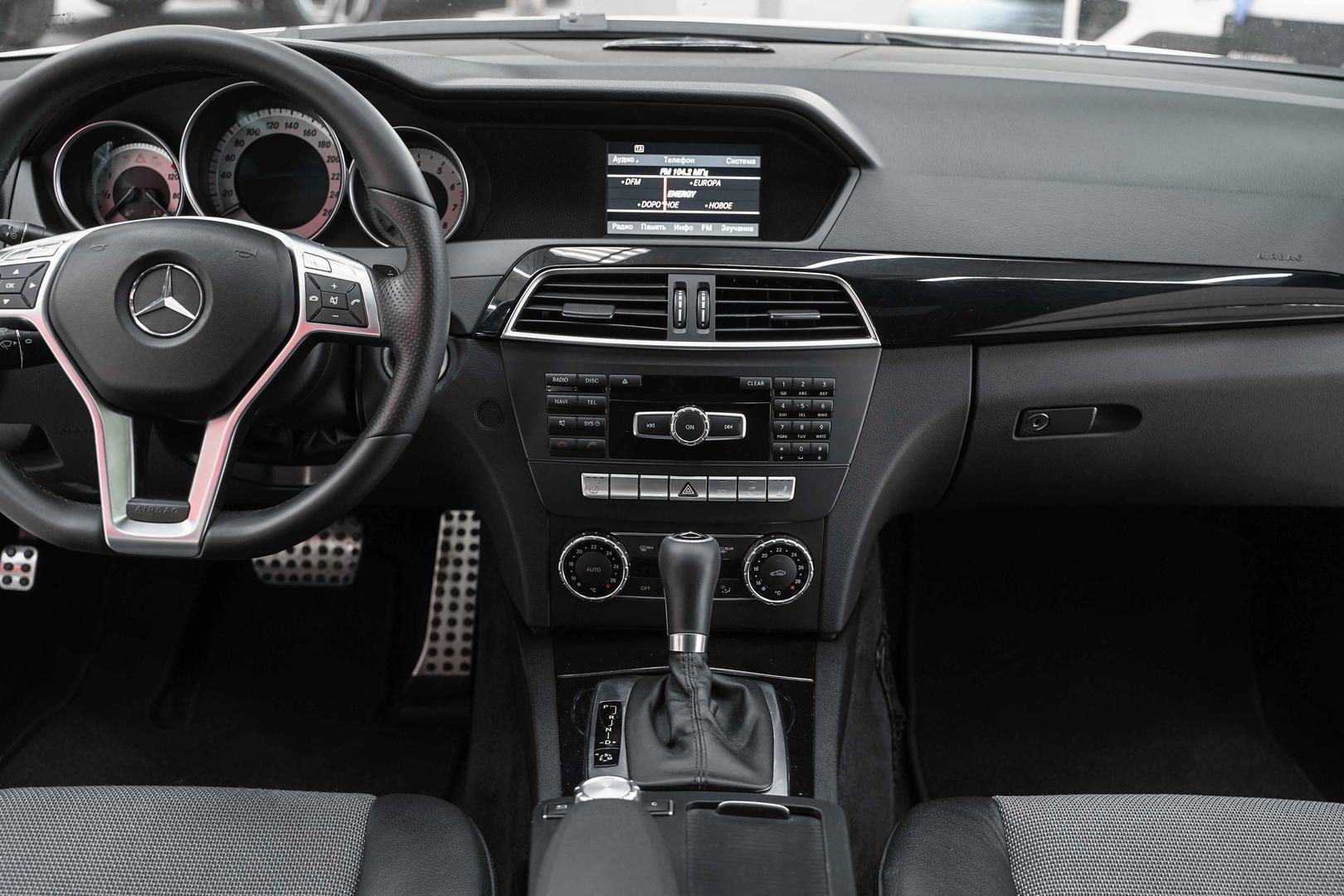 Mercedes-Benz C-Класс 2012, белый, ДЦ Орехово