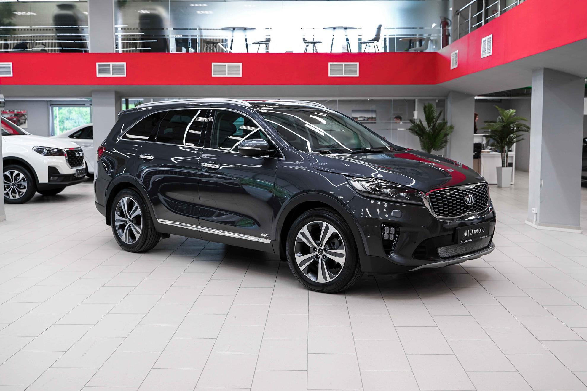 Kia Sorento 2019, серый, ДЦ Орехово
