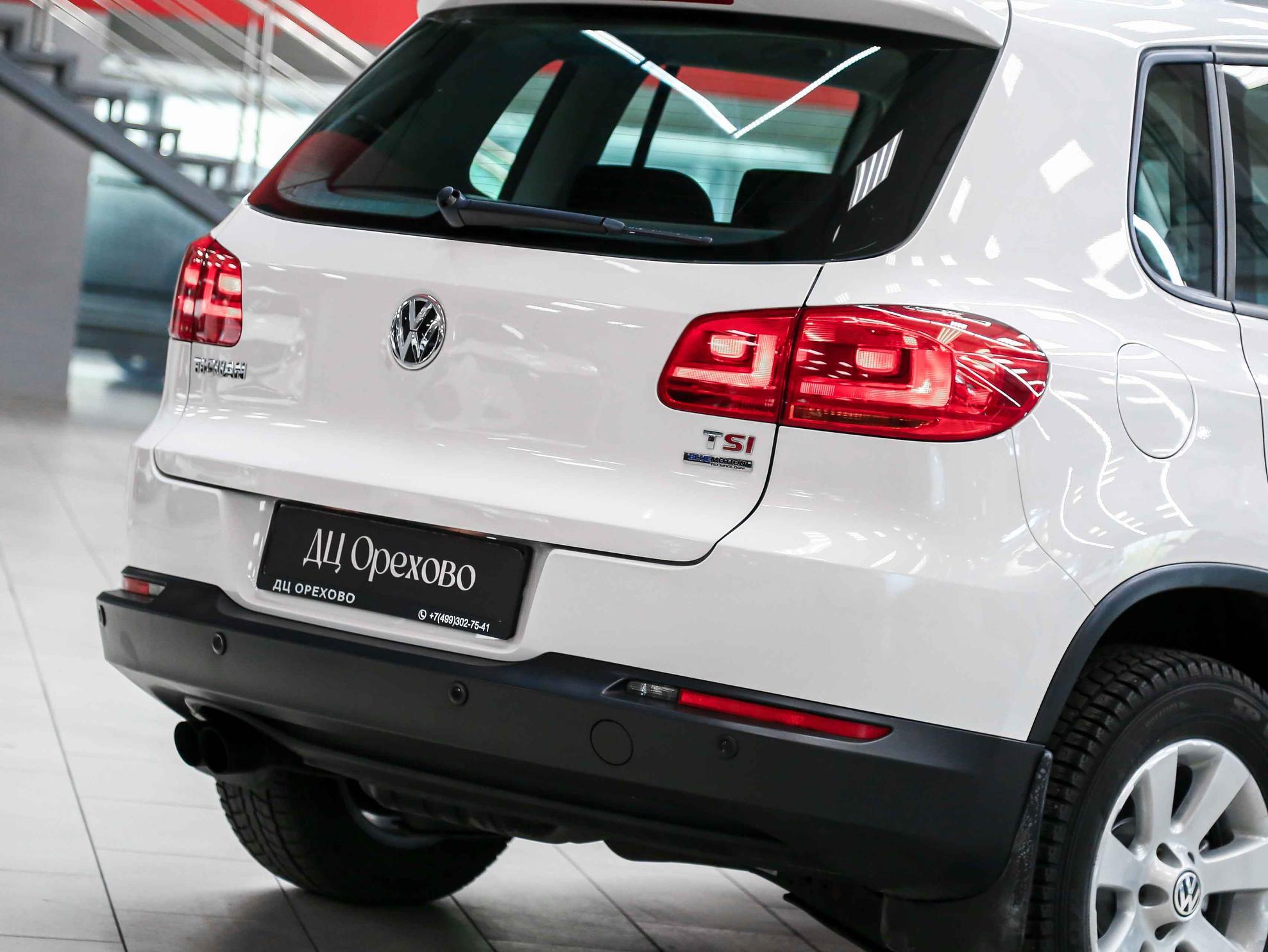 Volkswagen Tiguan 2013, серый, ДЦ Орехово