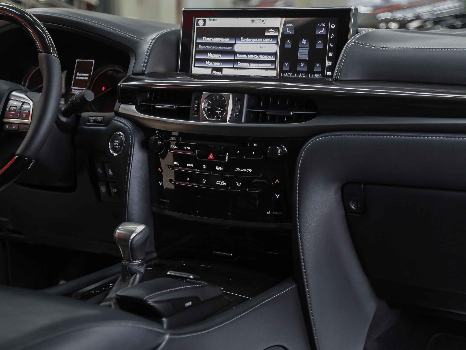 Lexus LX 2015, черный, ДЦ Орехово