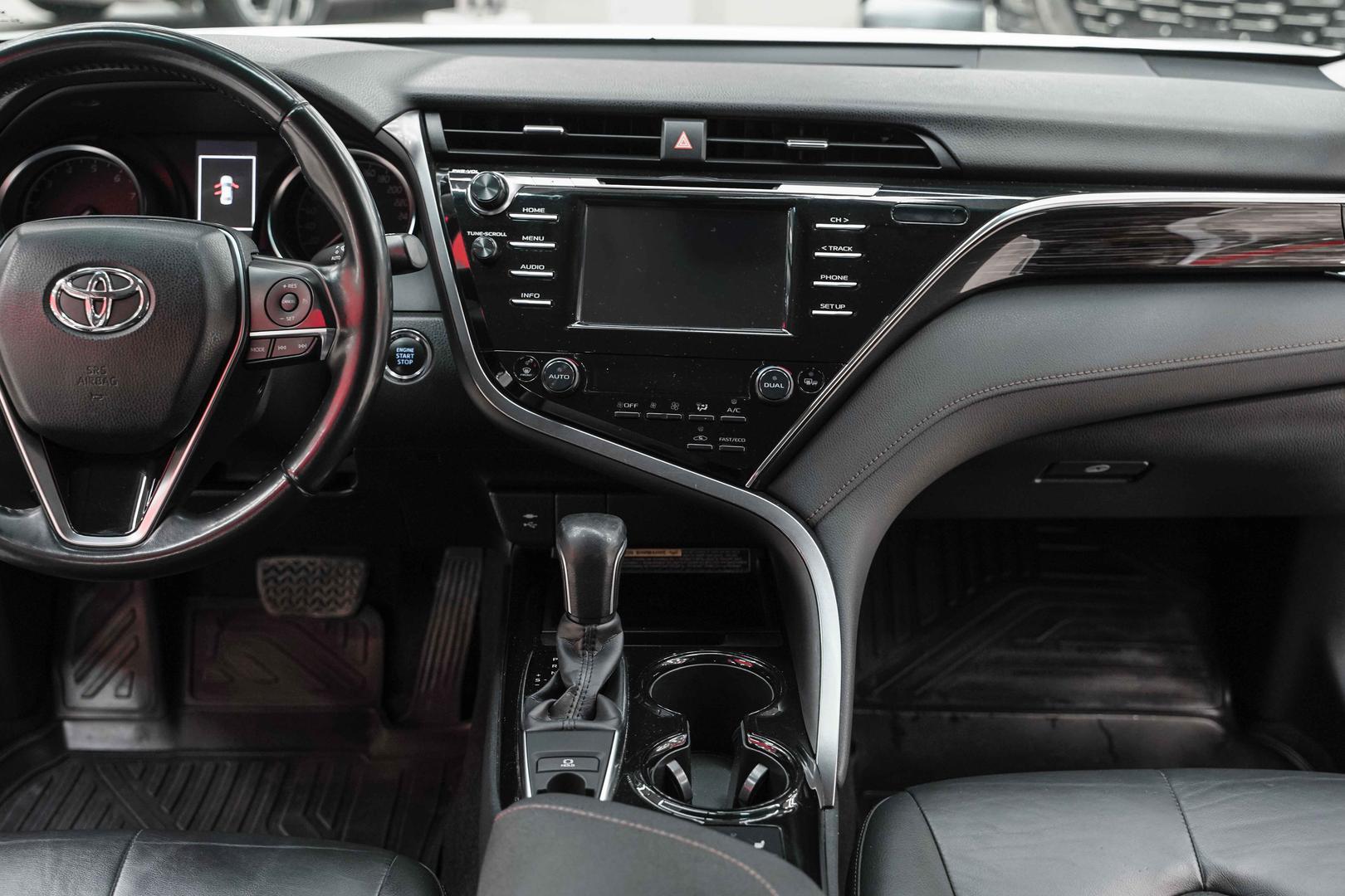 Toyota Camry 2019, белый, ДЦ Орехово
