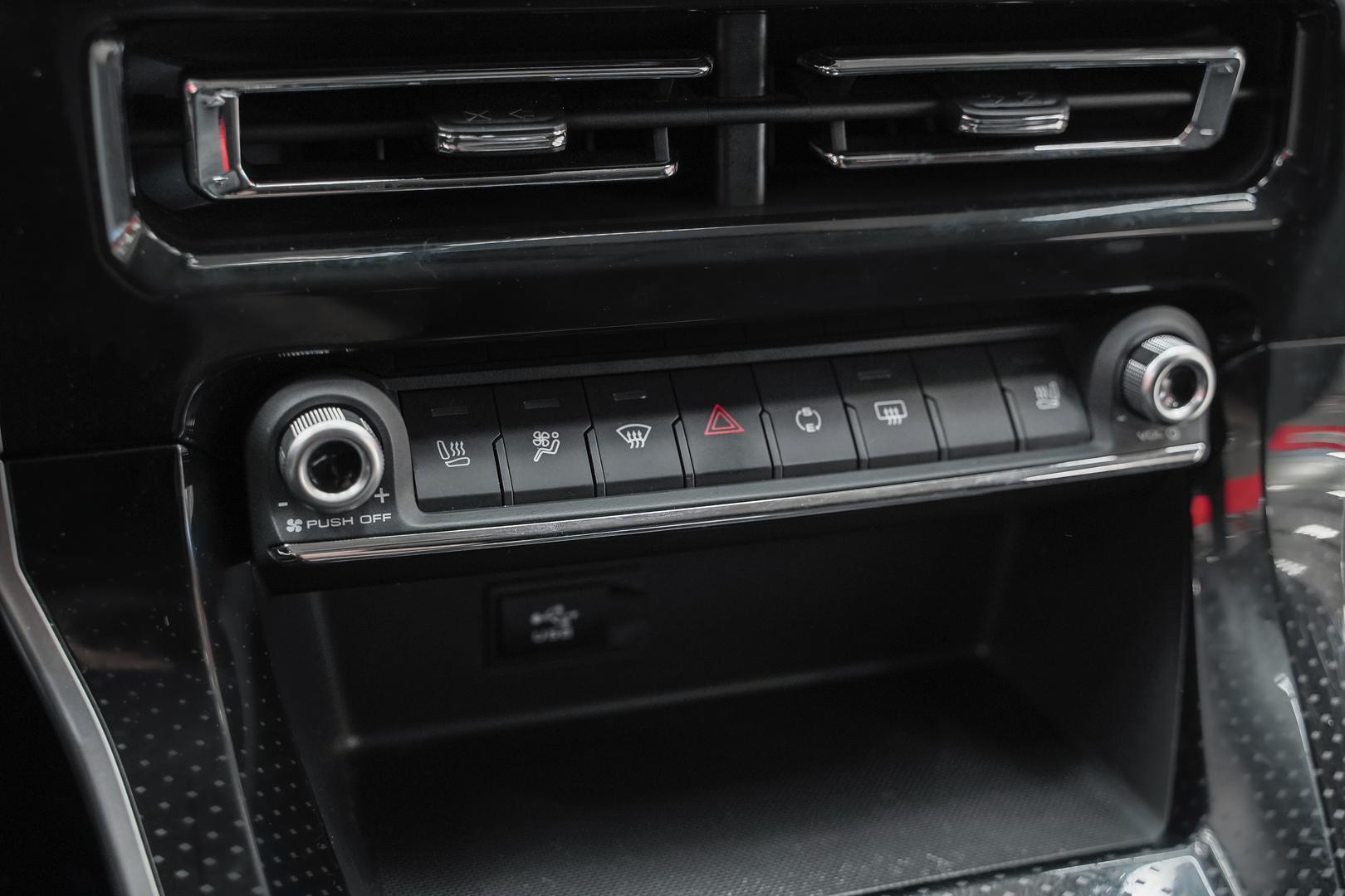 Haval M6 2023, черный, ДЦ Орехово