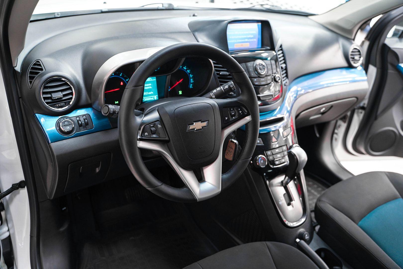 Chevrolet Orlando 2013, белый, ДЦ Орехово