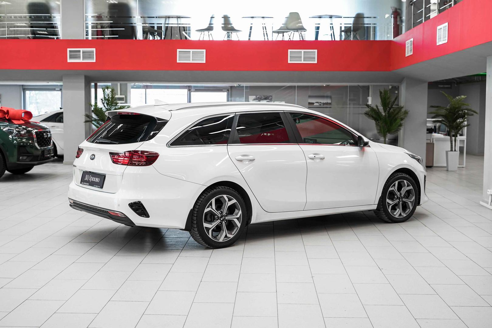 Kia Ceed 2020, белый, ДЦ Орехово