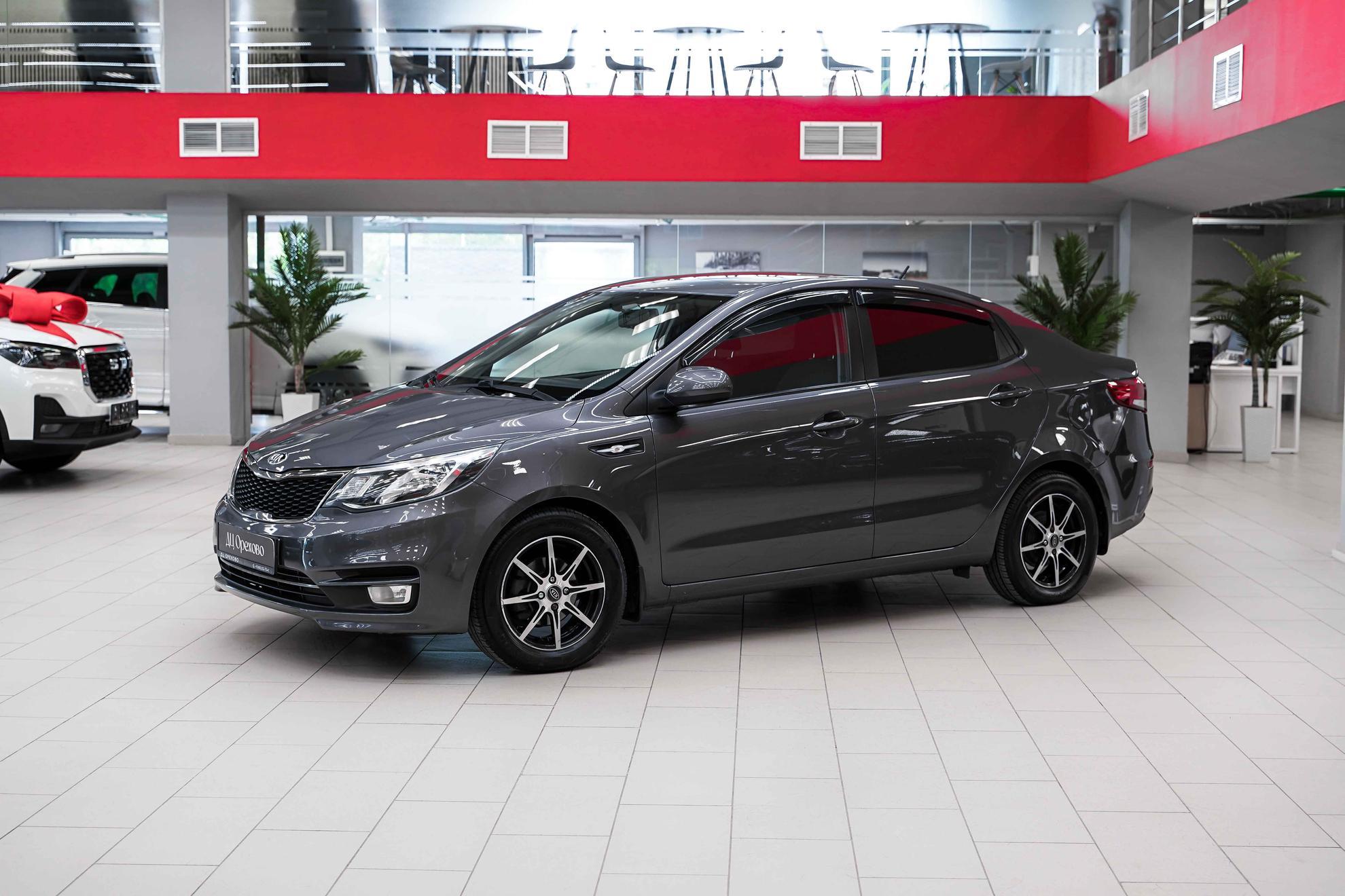 Kia Rio 2017, серый, ДЦ Орехово