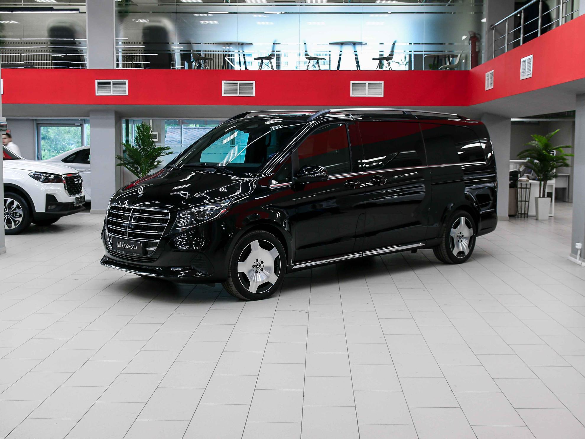 Mercedes-Benz V-Класс 2026, черный, ДЦ Орехово