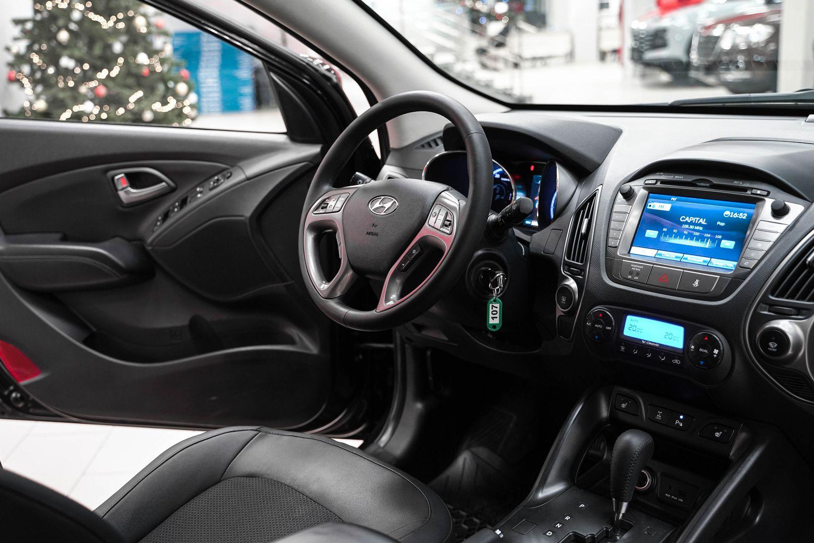 Hyundai ix35 2014, черный, ДЦ Орехово