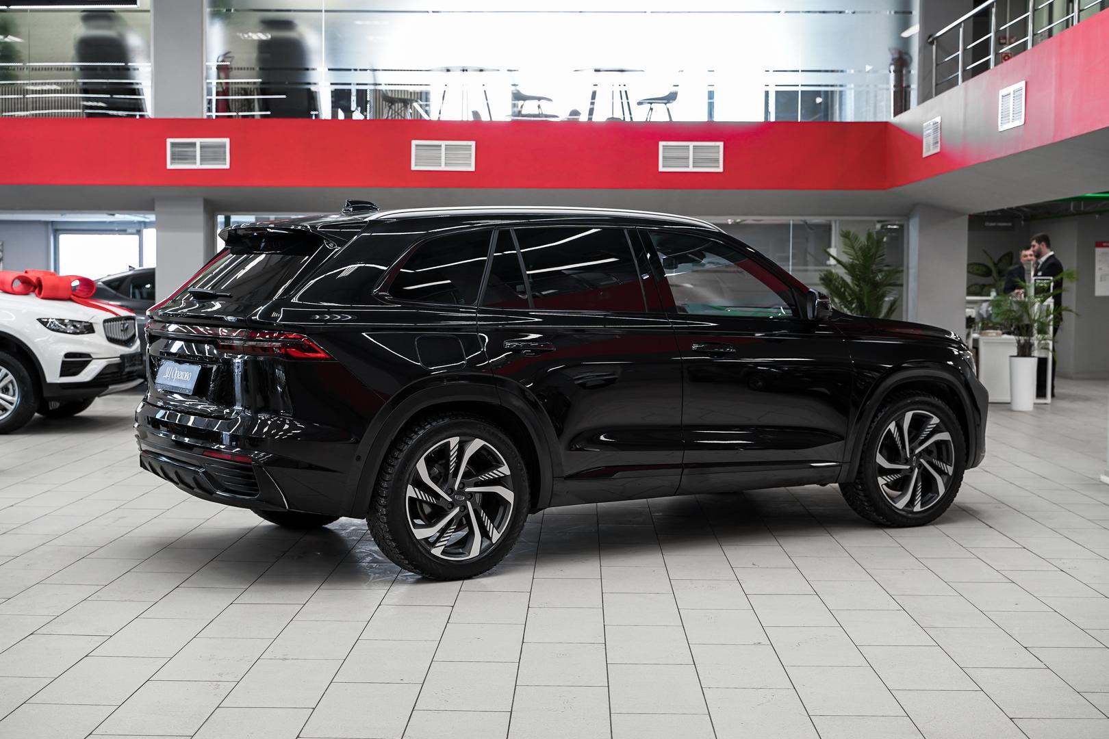 Geely Monjaro 2023, черный, ДЦ Орехово