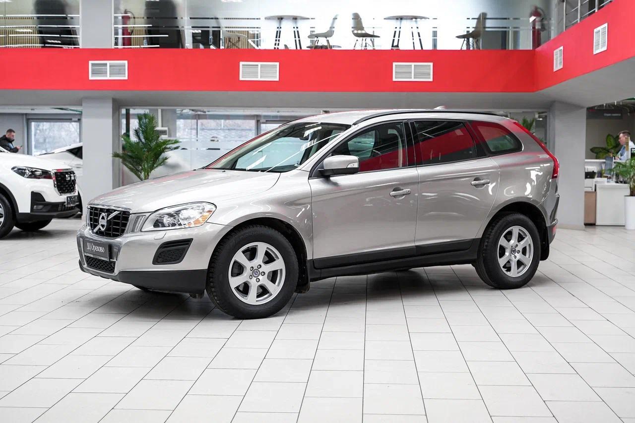 Volvo XC60 2012, бежевый, ДЦ Орехово