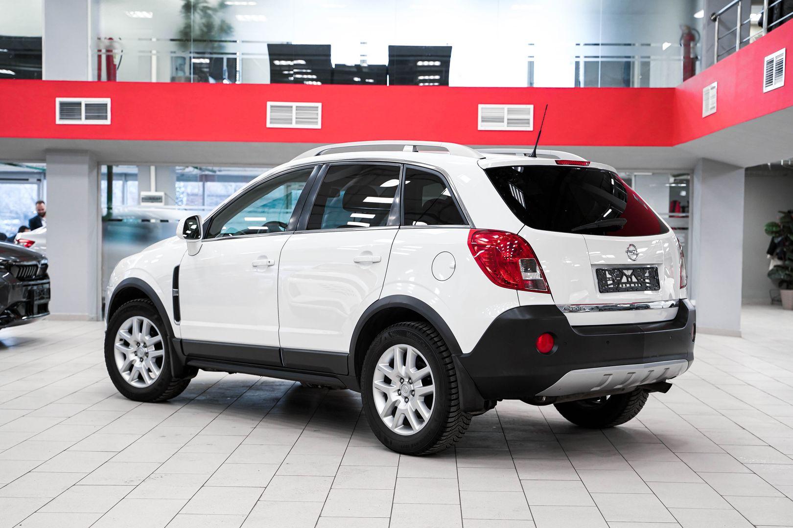 Opel Antara 2012, белый, ДЦ Орехово