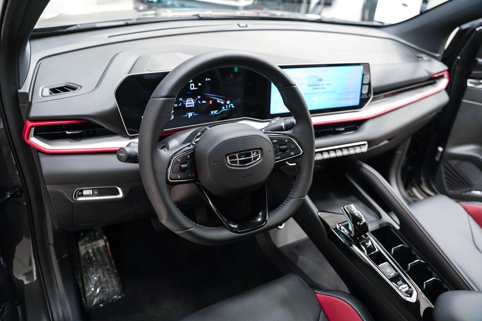 Geely Coolray 2024, серый, ДЦ Орехово