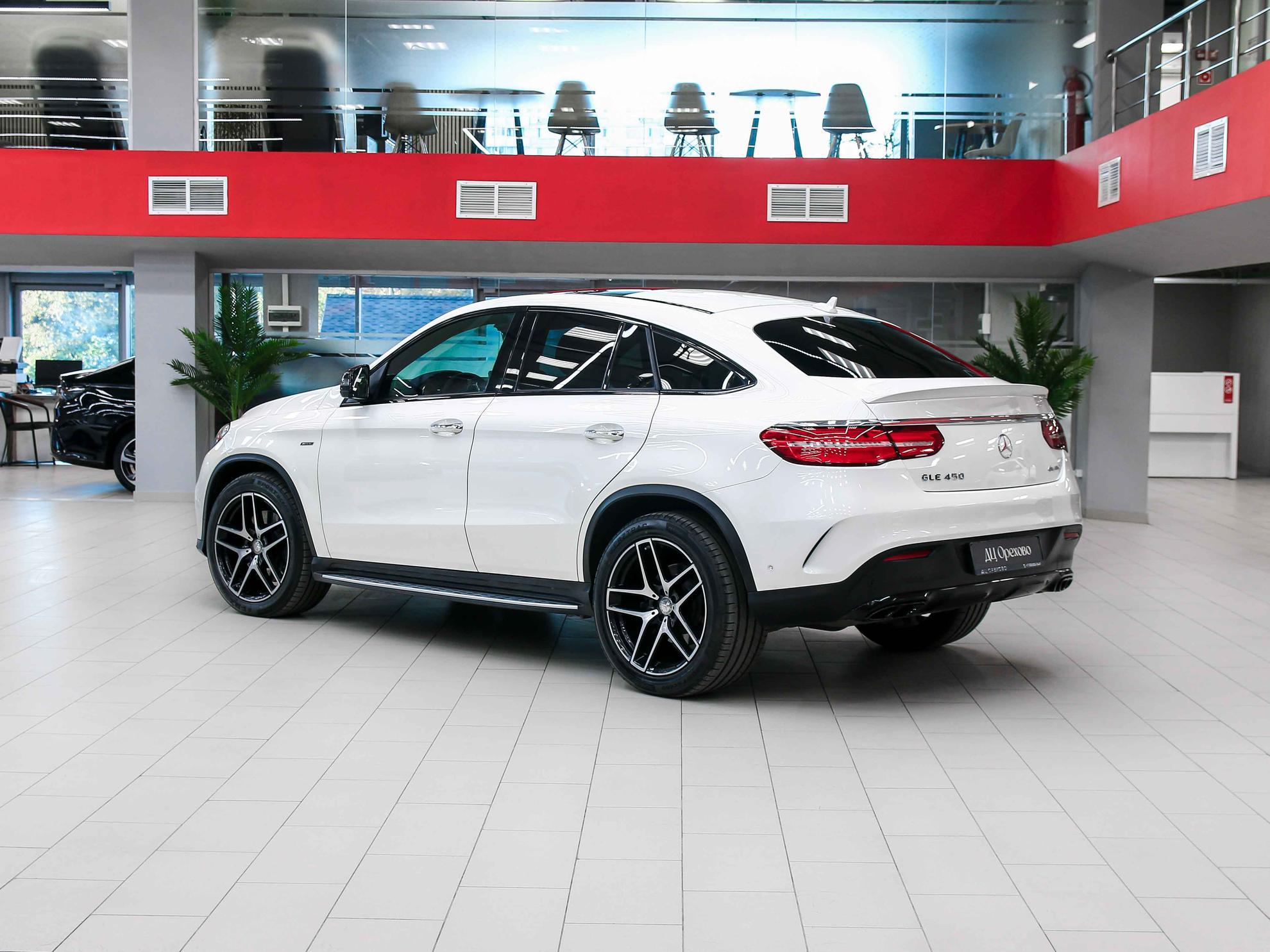 Mercedes-Benz GLE Coupe 2016, белый, ДЦ Орехово