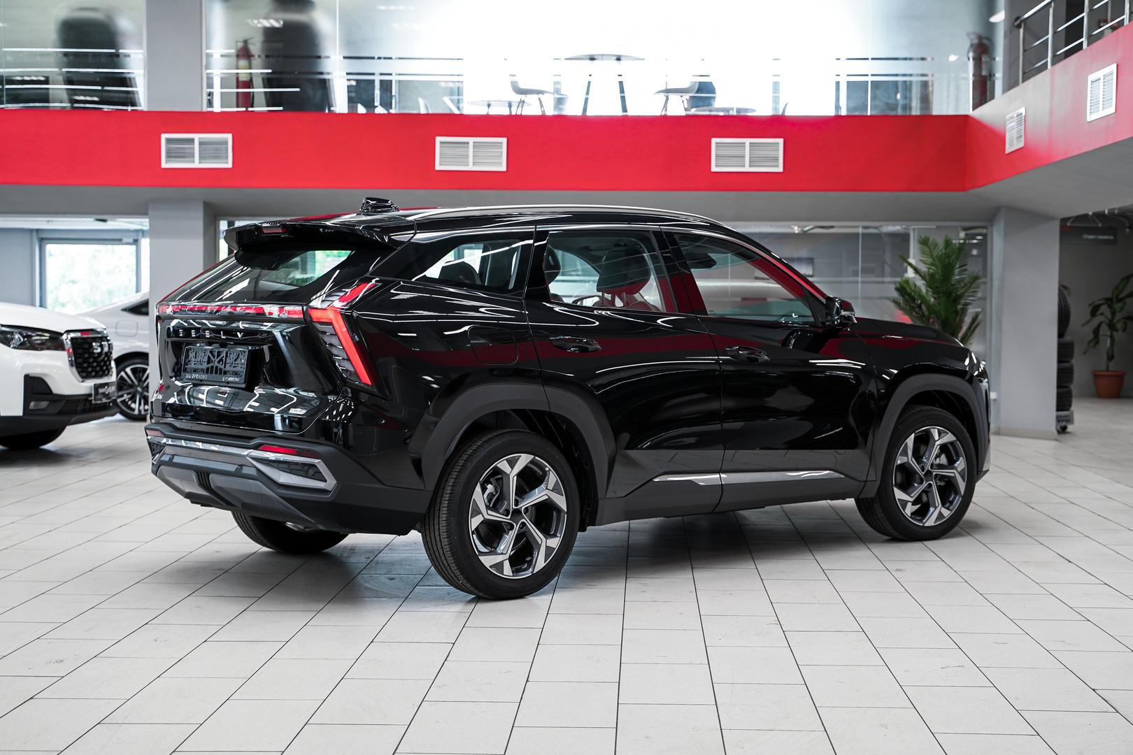 Geely Atlas 2024, черный, ДЦ Орехово