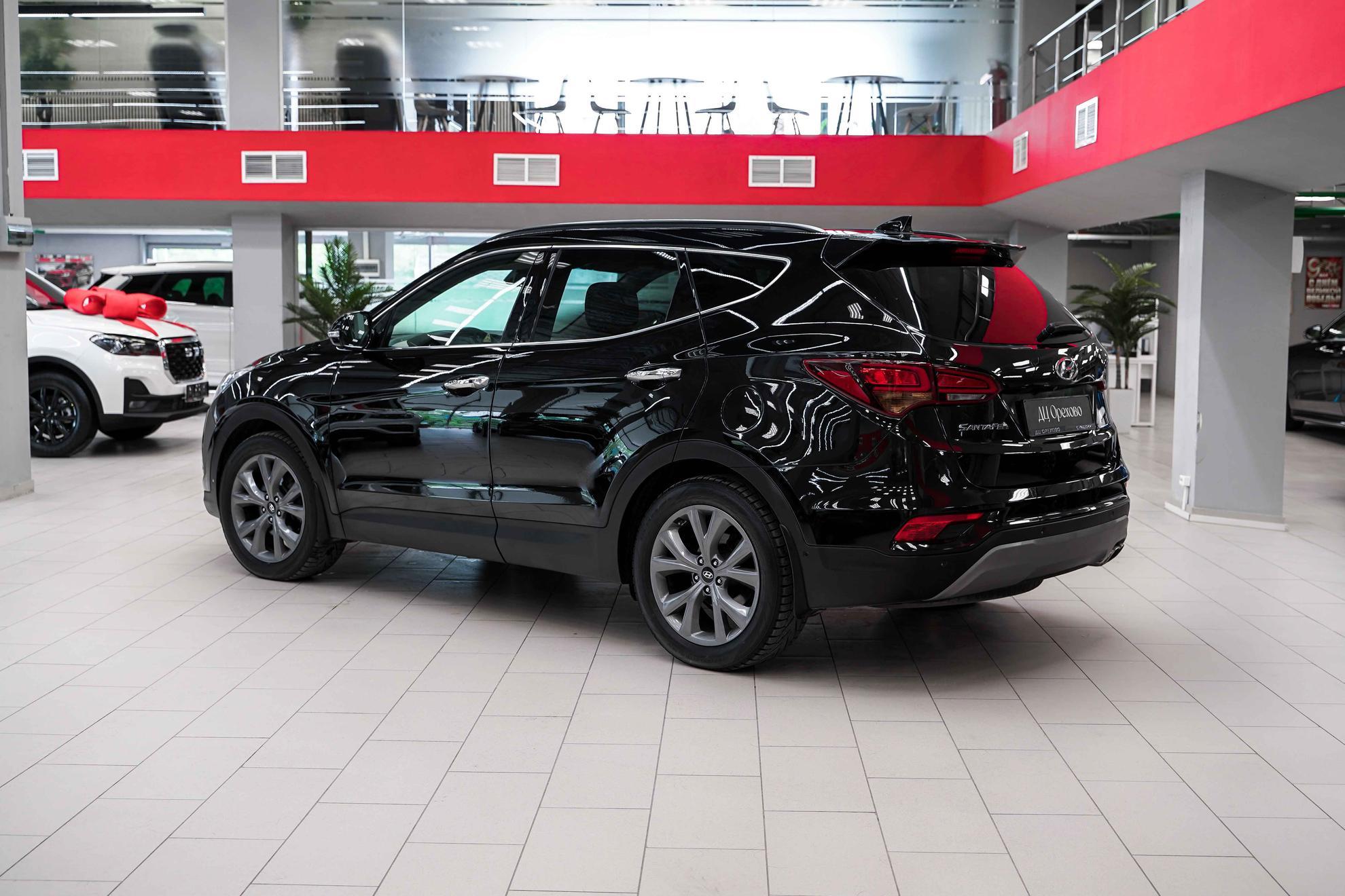 Hyundai Santa Fe 2018, черный, ДЦ Орехово
