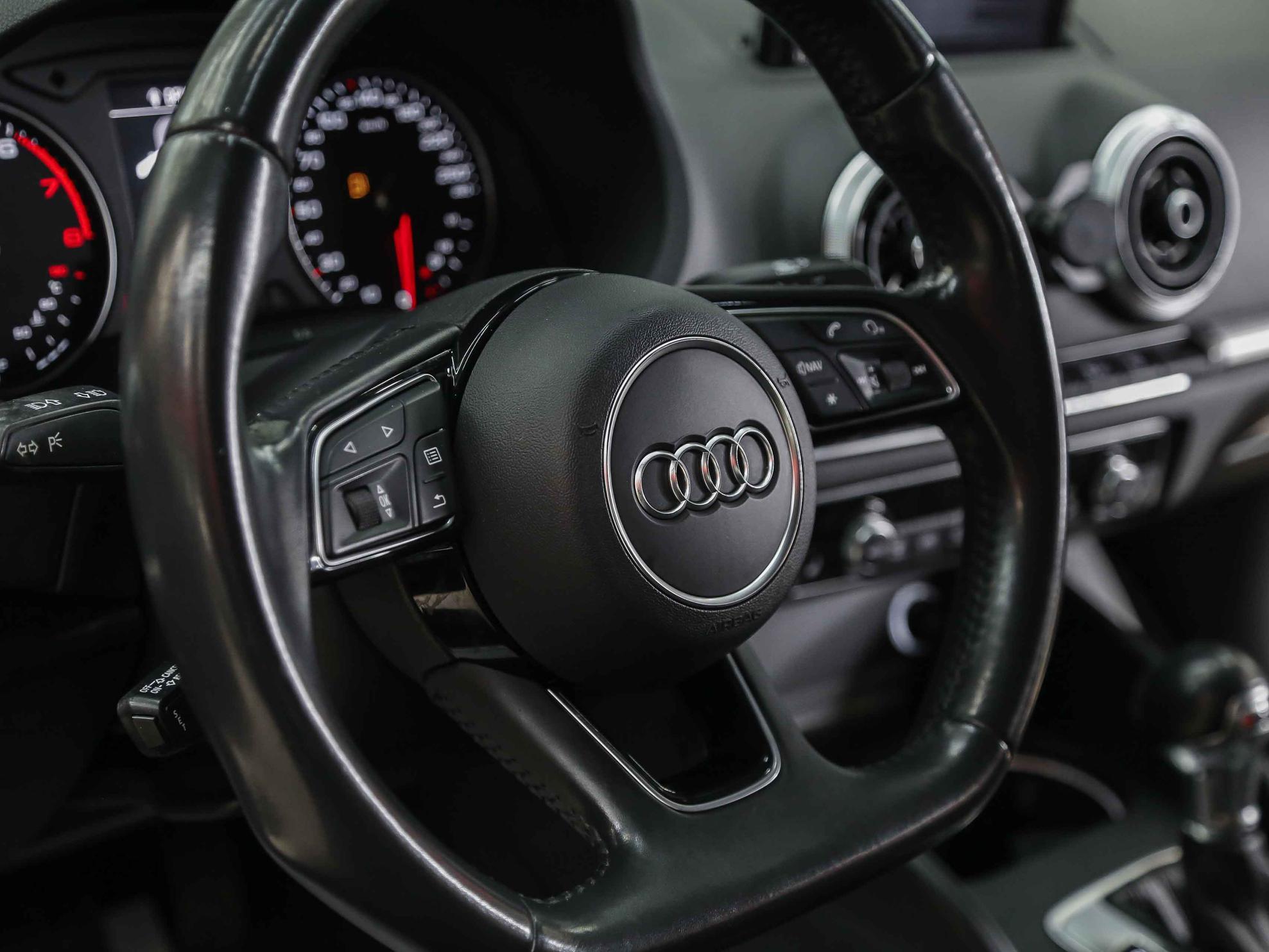 Audi A3 2018, серый, ДЦ Орехово