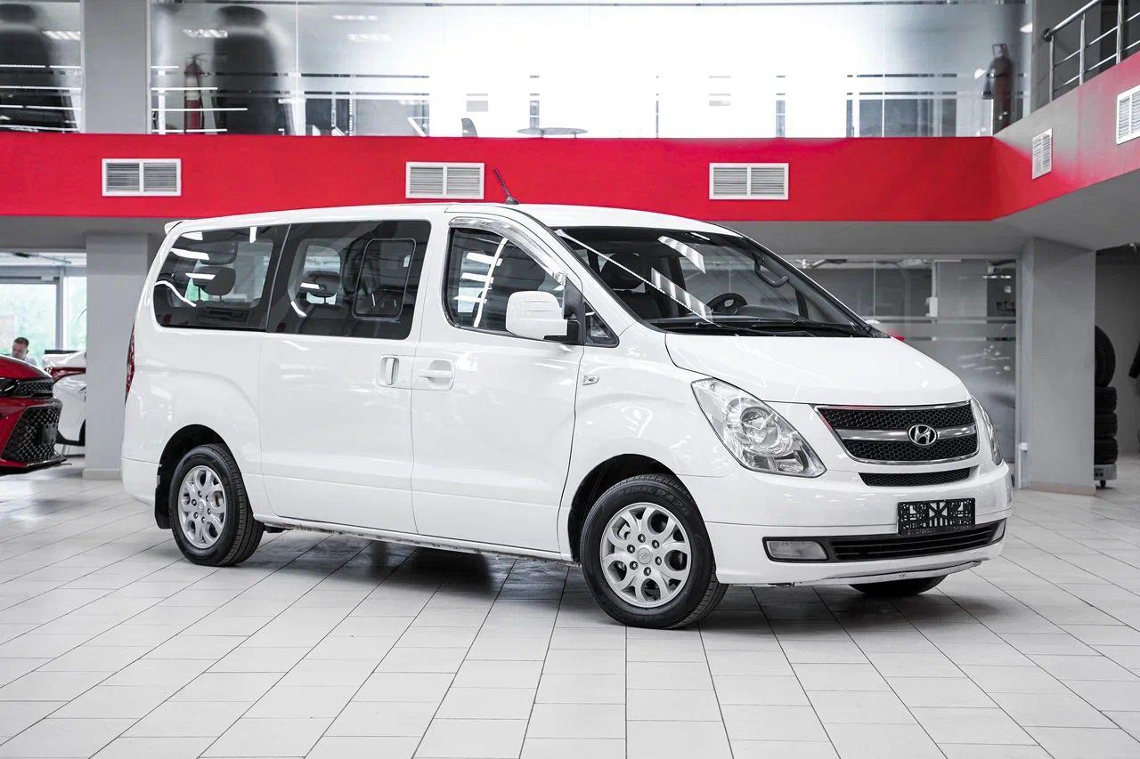 Hyundai Grand Starex 2012, белый, ДЦ Орехово