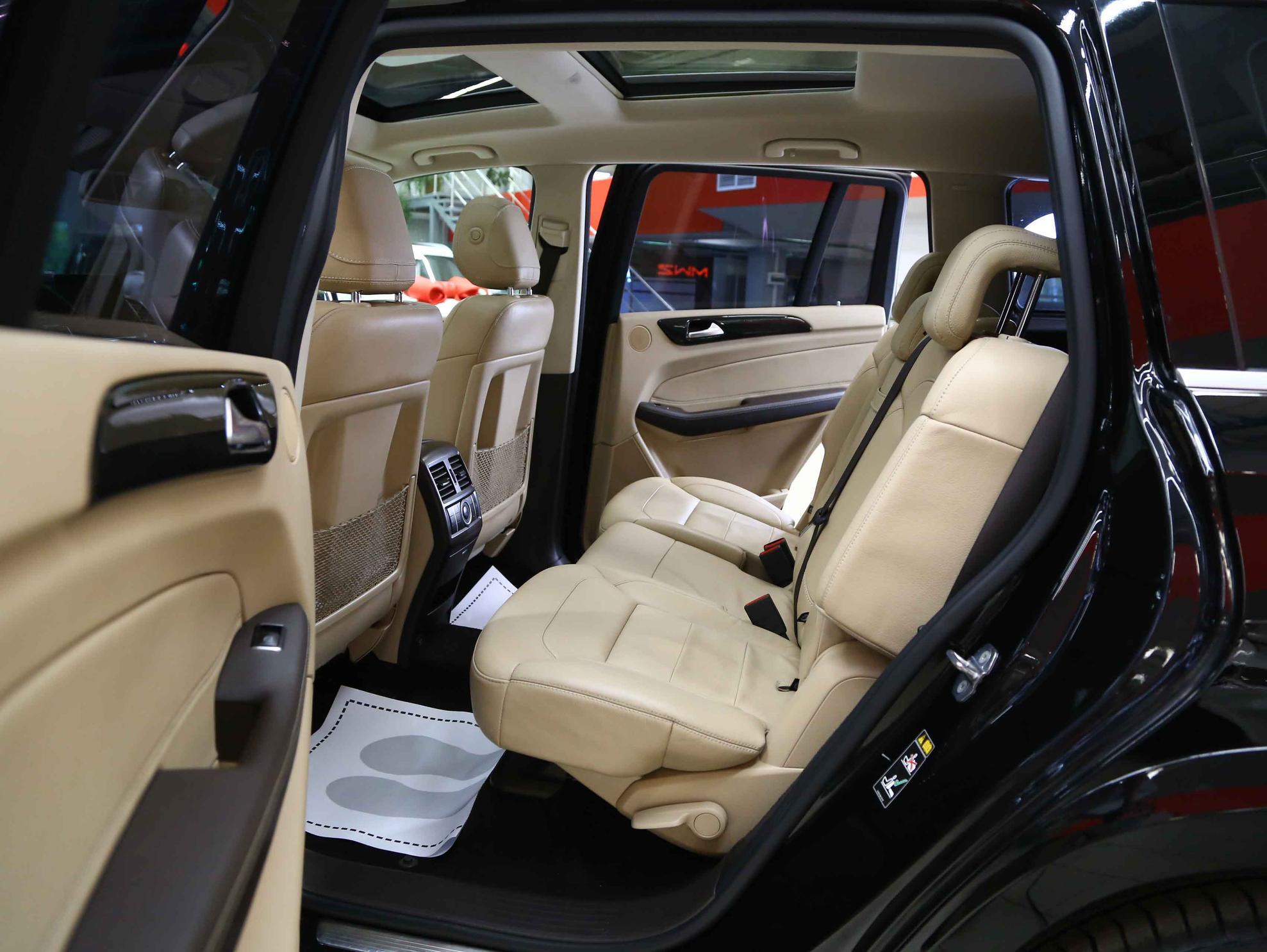 Mercedes-Benz GLS 2018, черный, ДЦ Орехово