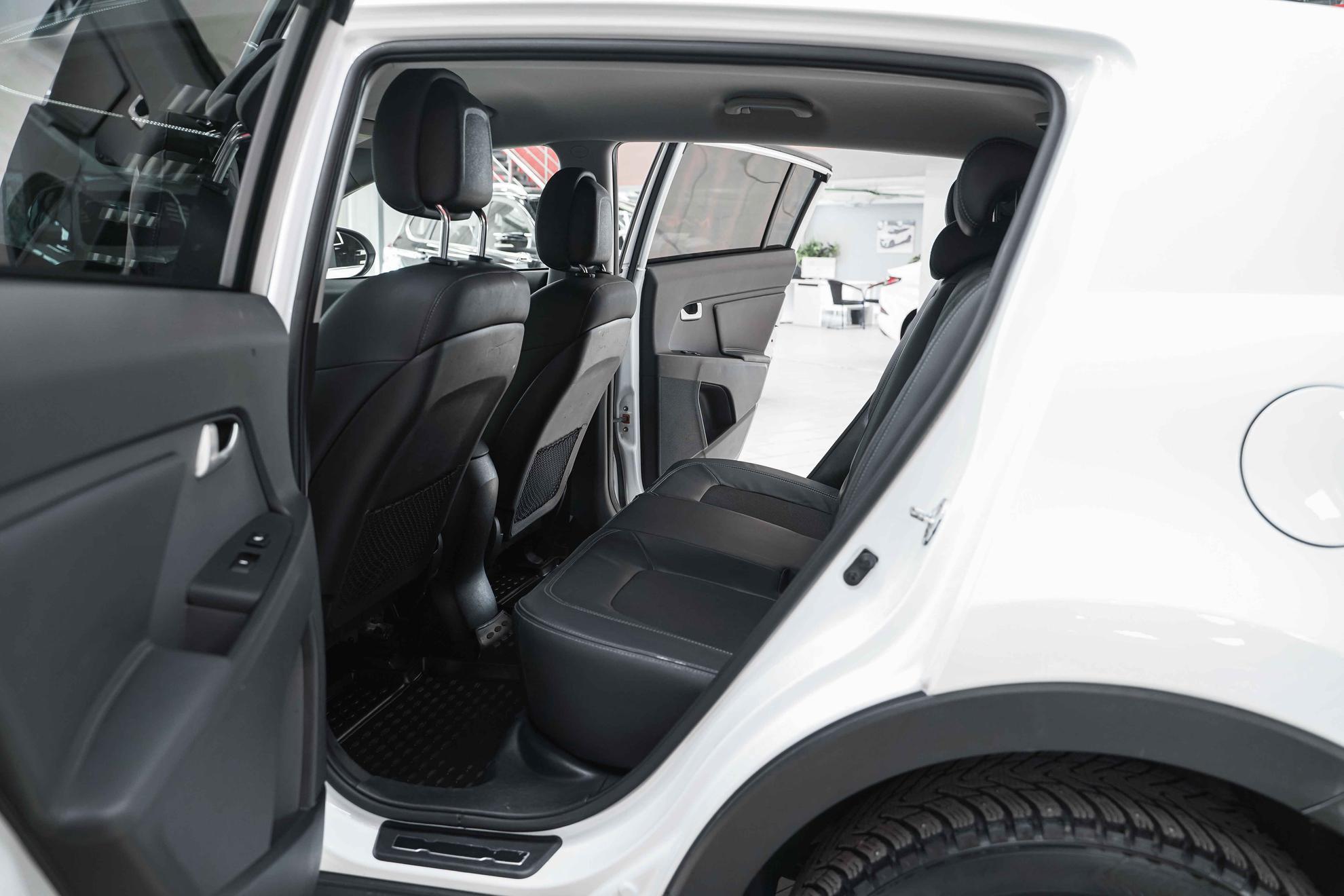Kia Sportage 2013, белый, ДЦ Орехово