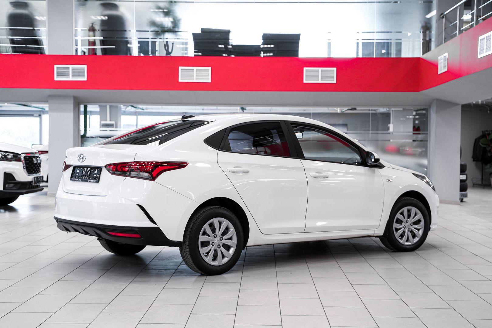Hyundai Solaris 2021, белый, ДЦ Орехово