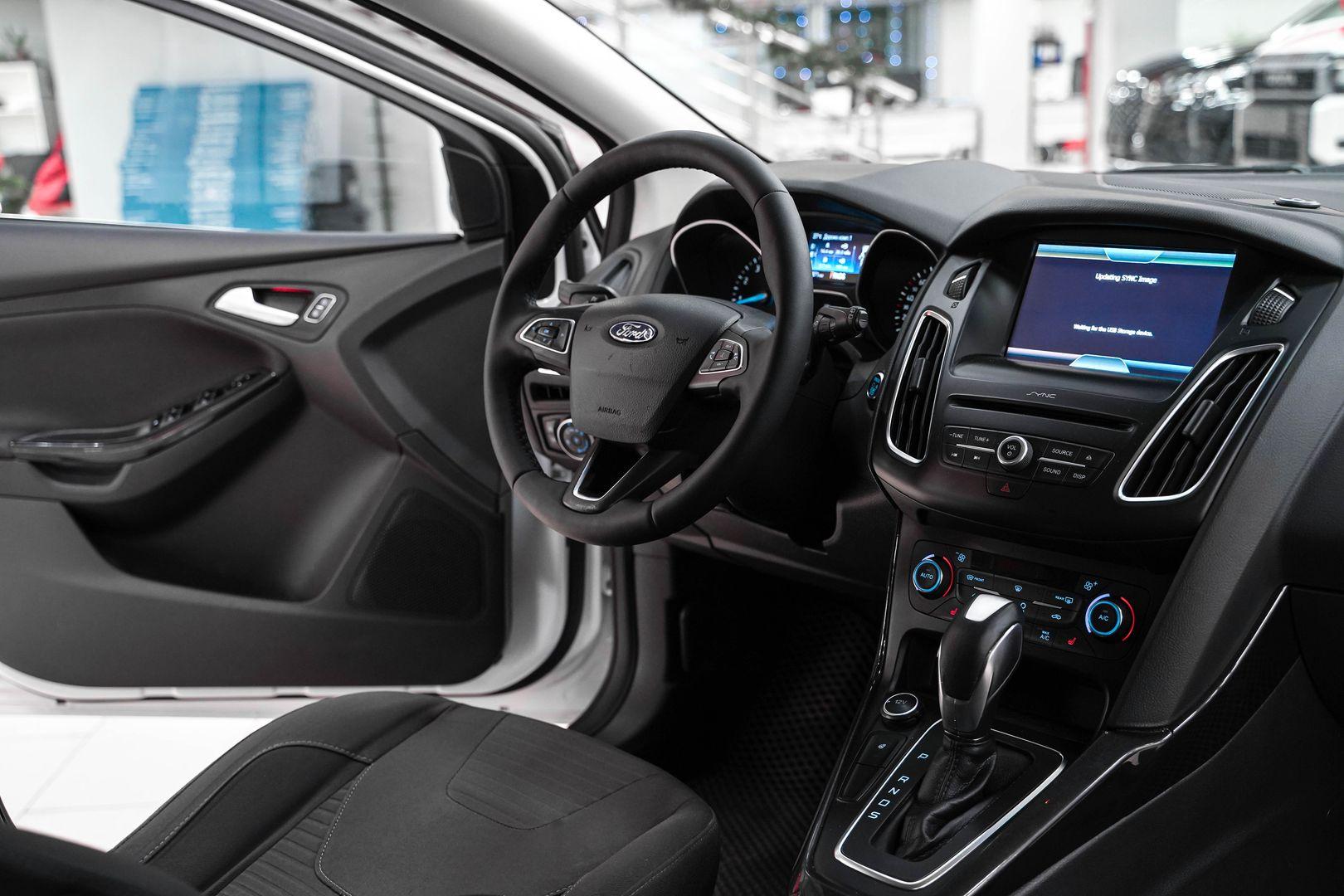 Ford Focus 2016, белый, ДЦ Орехово