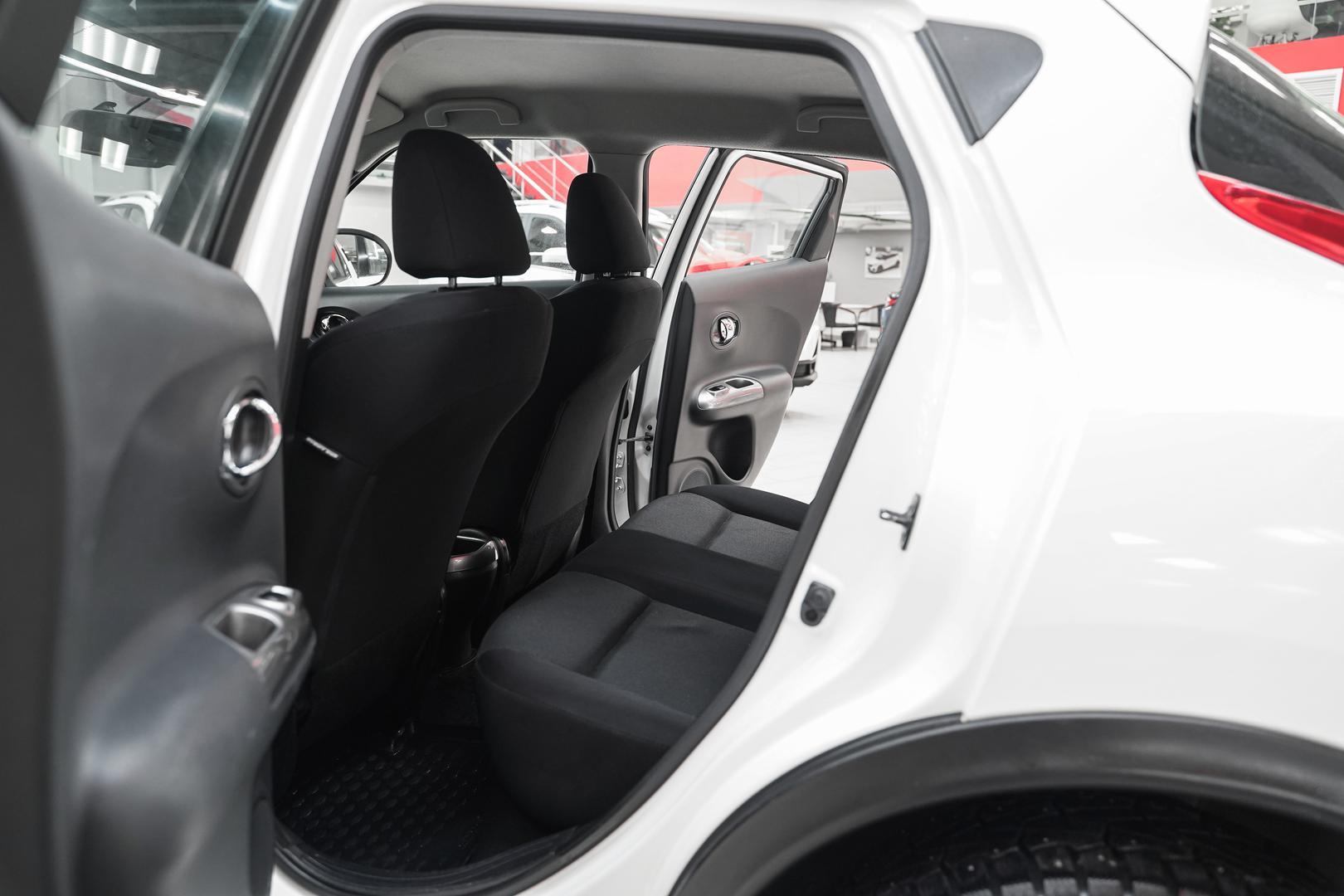 Nissan Juke 2013, белый, ДЦ Орехово