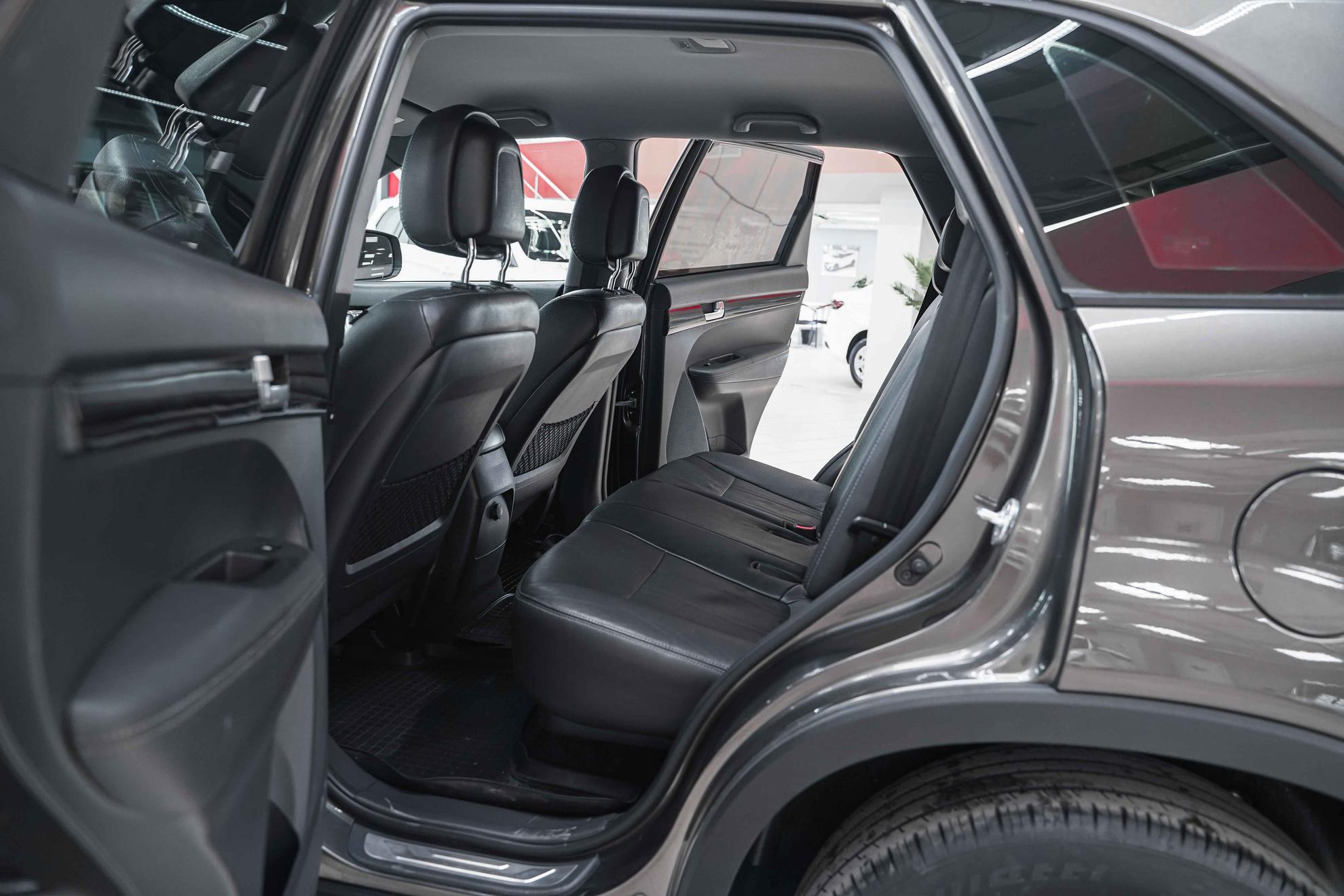 Kia Sorento 2011, бежевый, ДЦ Орехово