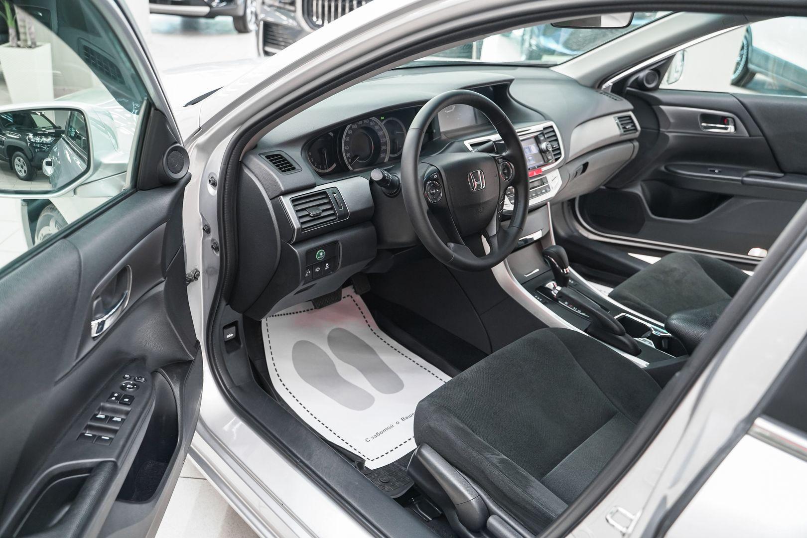 Honda Accord 2013, серый, ДЦ Орехово