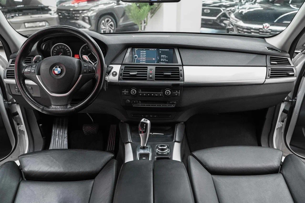 BMW X6 2011, белый, ДЦ Орехово